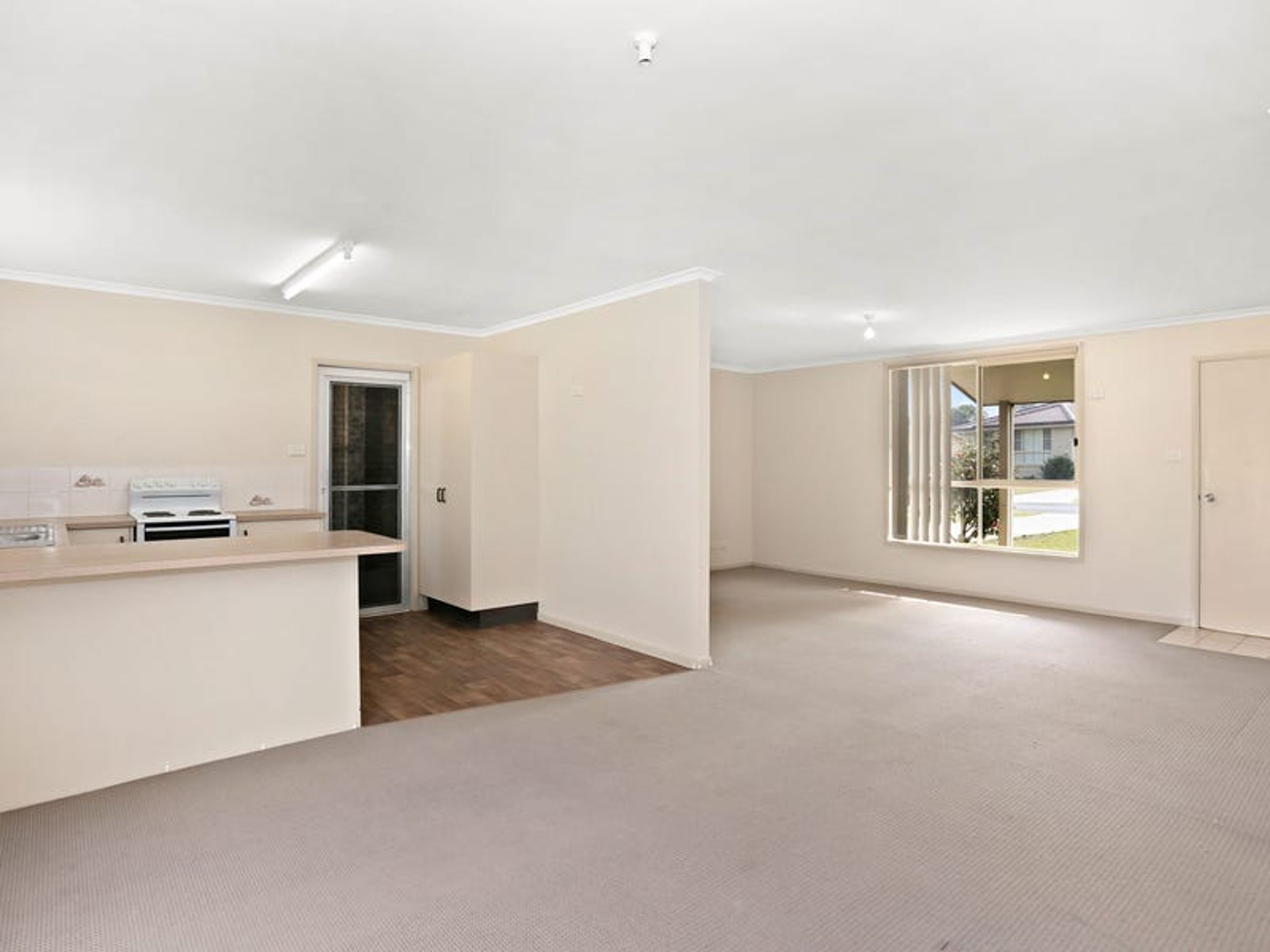 10 Plater Crescent, Townsend - Thumbnail 4