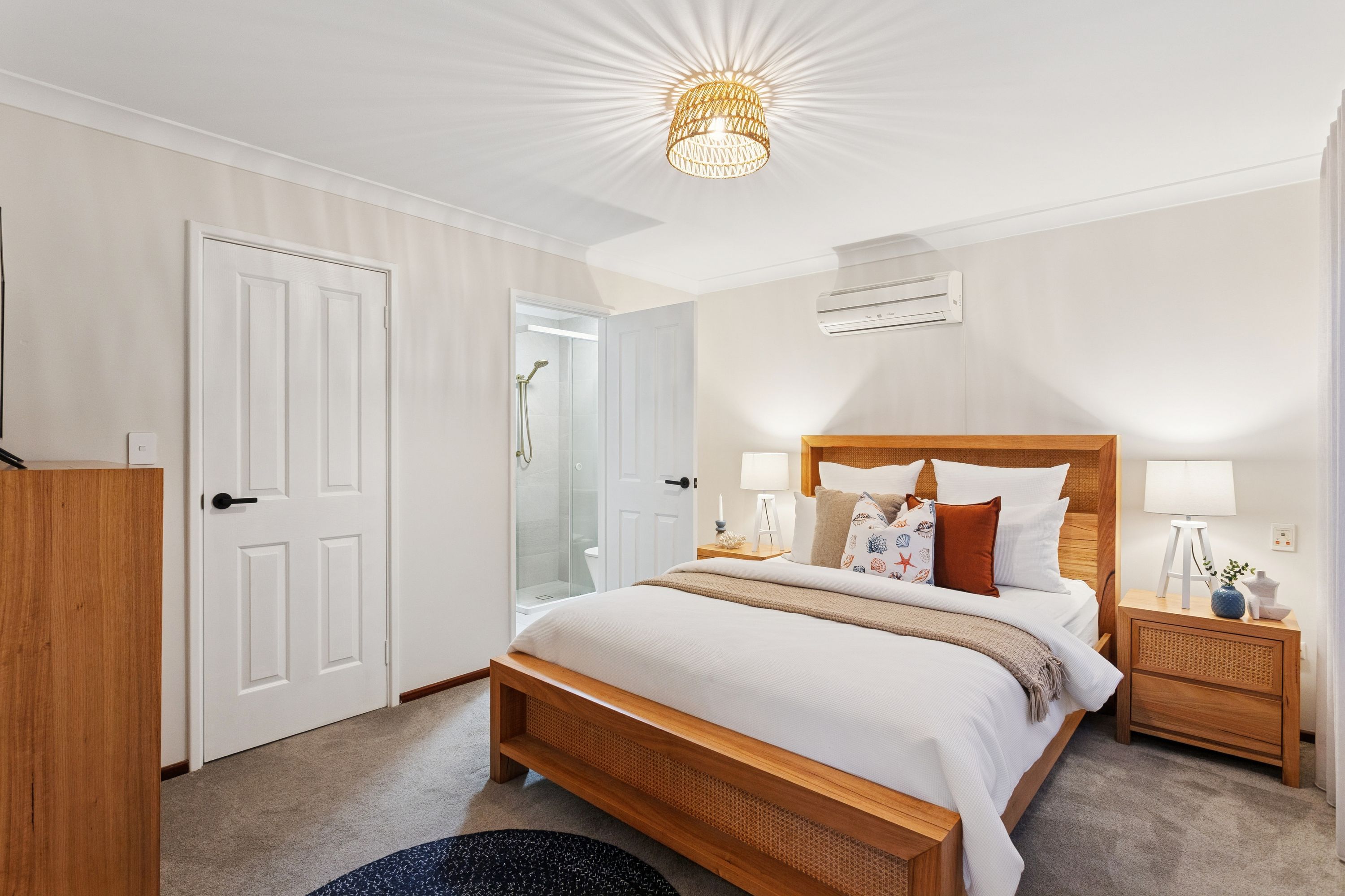 24 WARWICK ROAD, Marmion - Thumbnail 6