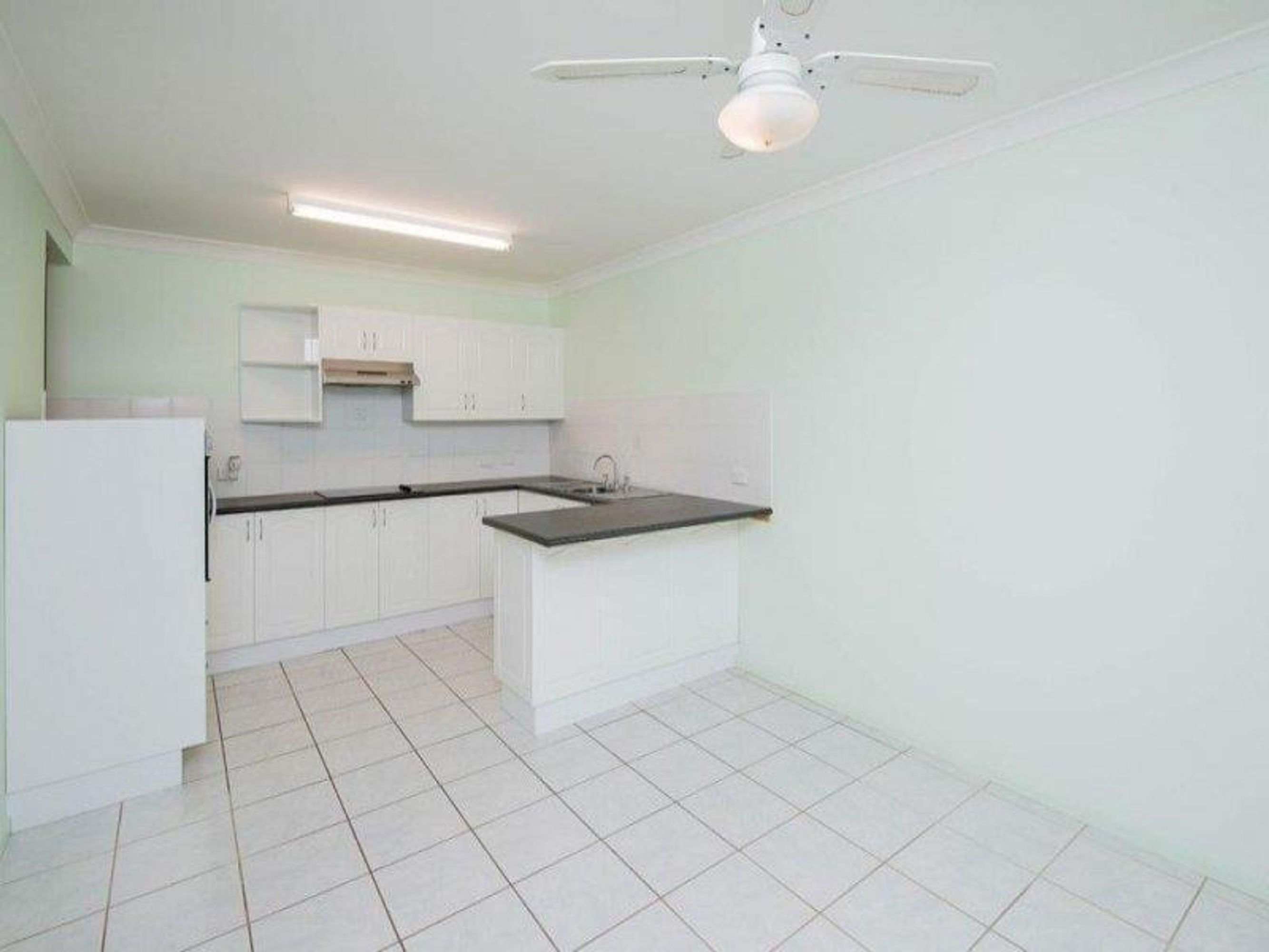 4/4/3 Schaeffer Close, Grafton - Thumbnail 8