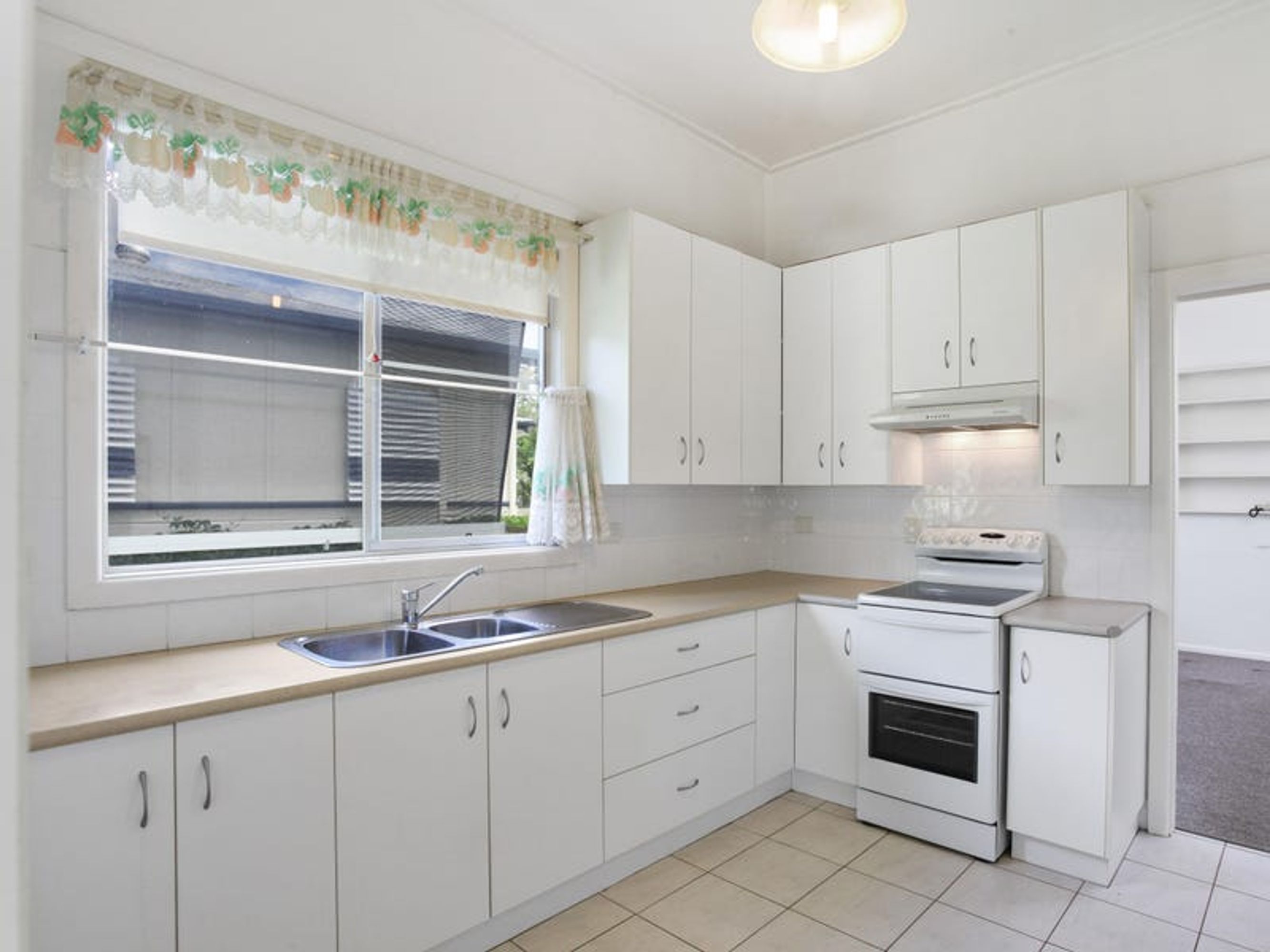 198 Hoof Street, Grafton - Thumbnail 3