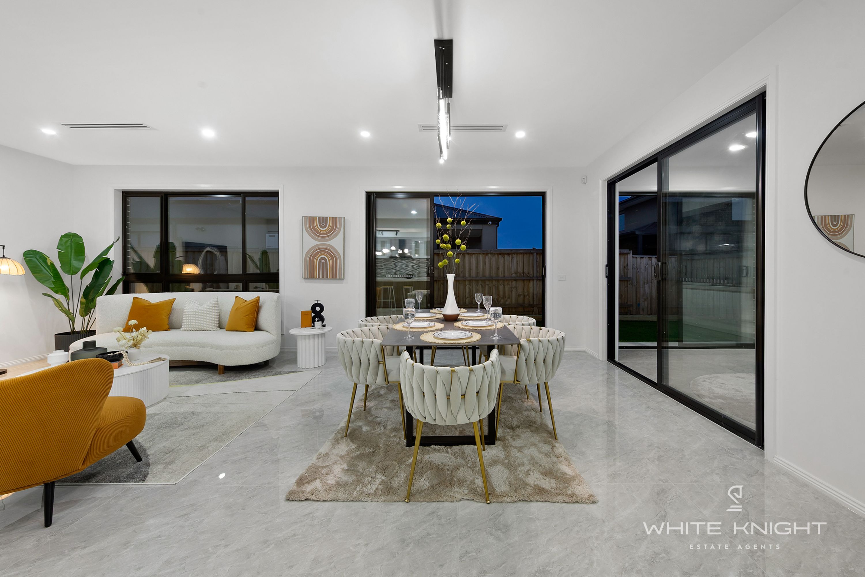 21 Cottesmore Street, Fraser Rise VIC 3336, Fraser Rise - Thumbnail 8
