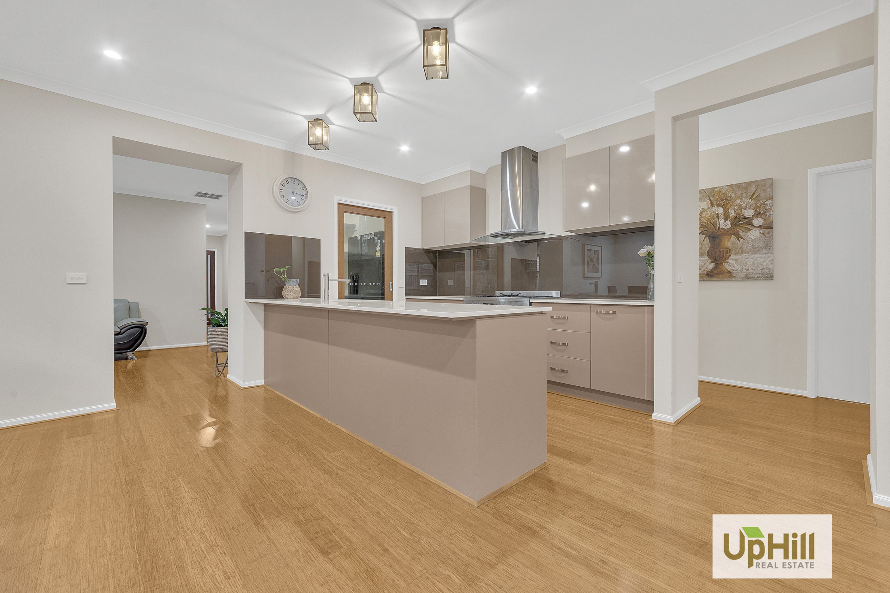 24 Castillo Avenue, Clyde North - Thumbnail 6