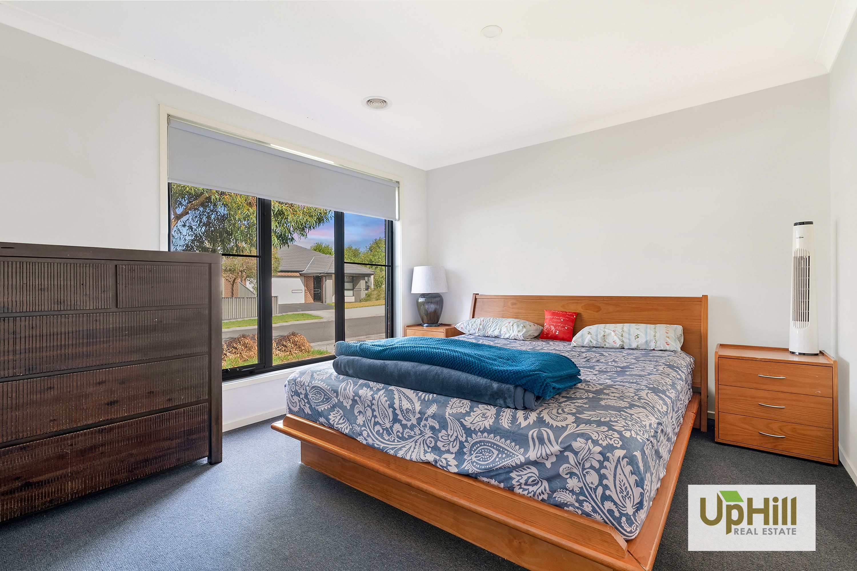 28 Yellow Robin Circuit, Cranbourne East - Thumbnail 2