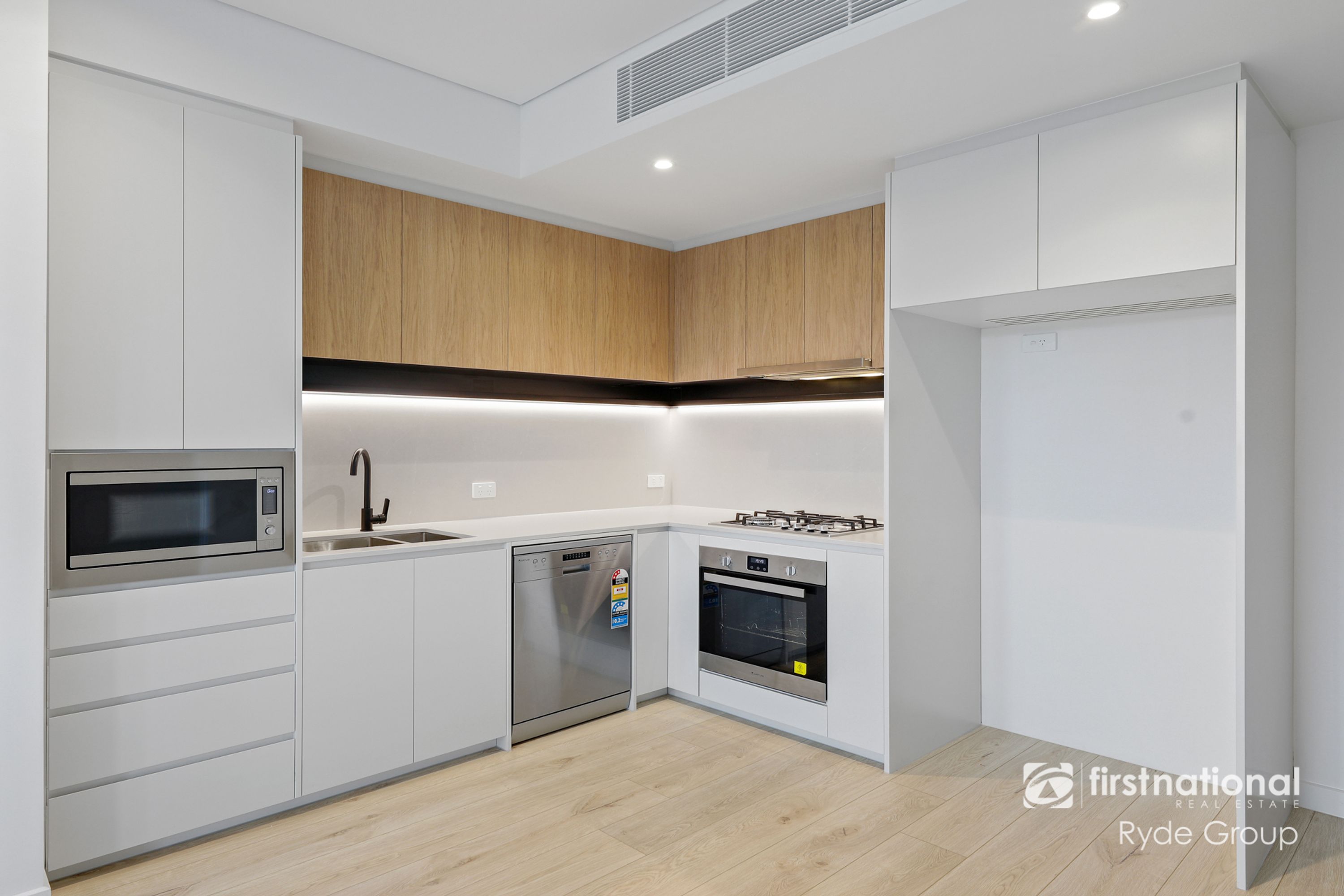 B.303/63-71 West Parade, West Ryde, NSW 2114