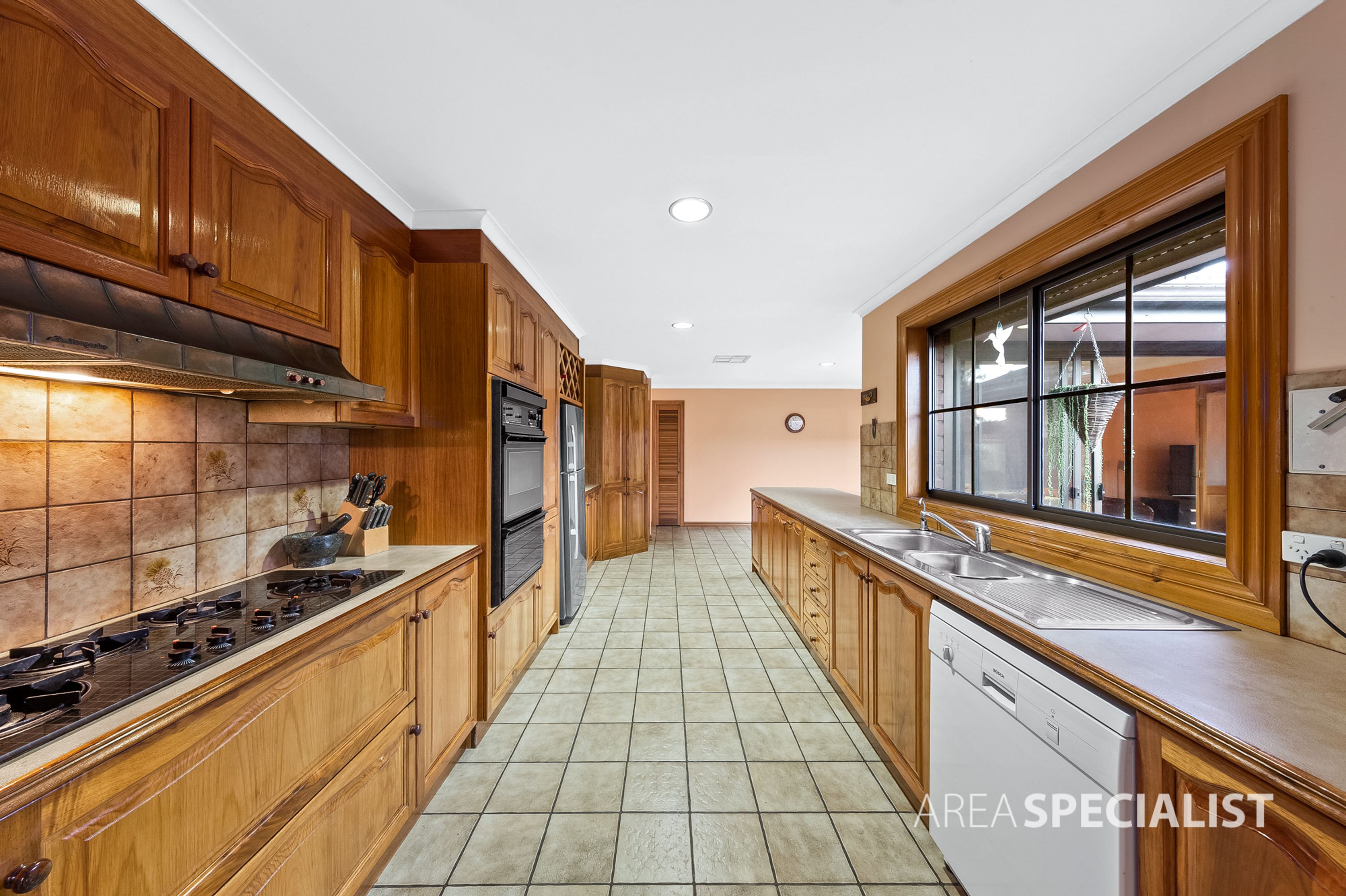 9 Guildford Court, Keilor Downs VIC 3038, Keilor Downs - Thumbnail 4