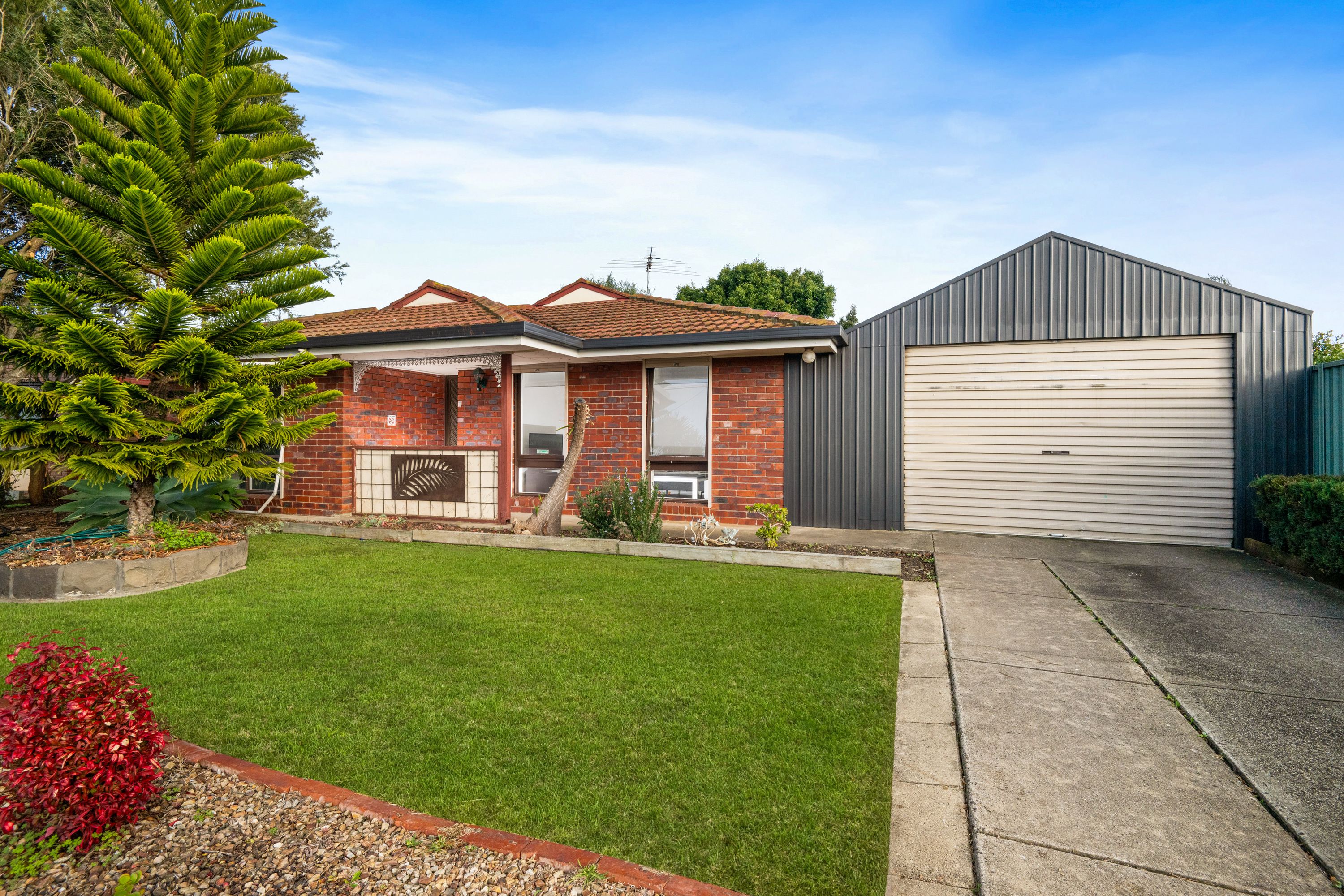 21 Cloverdale Drive, Corio, Corio - Image 1