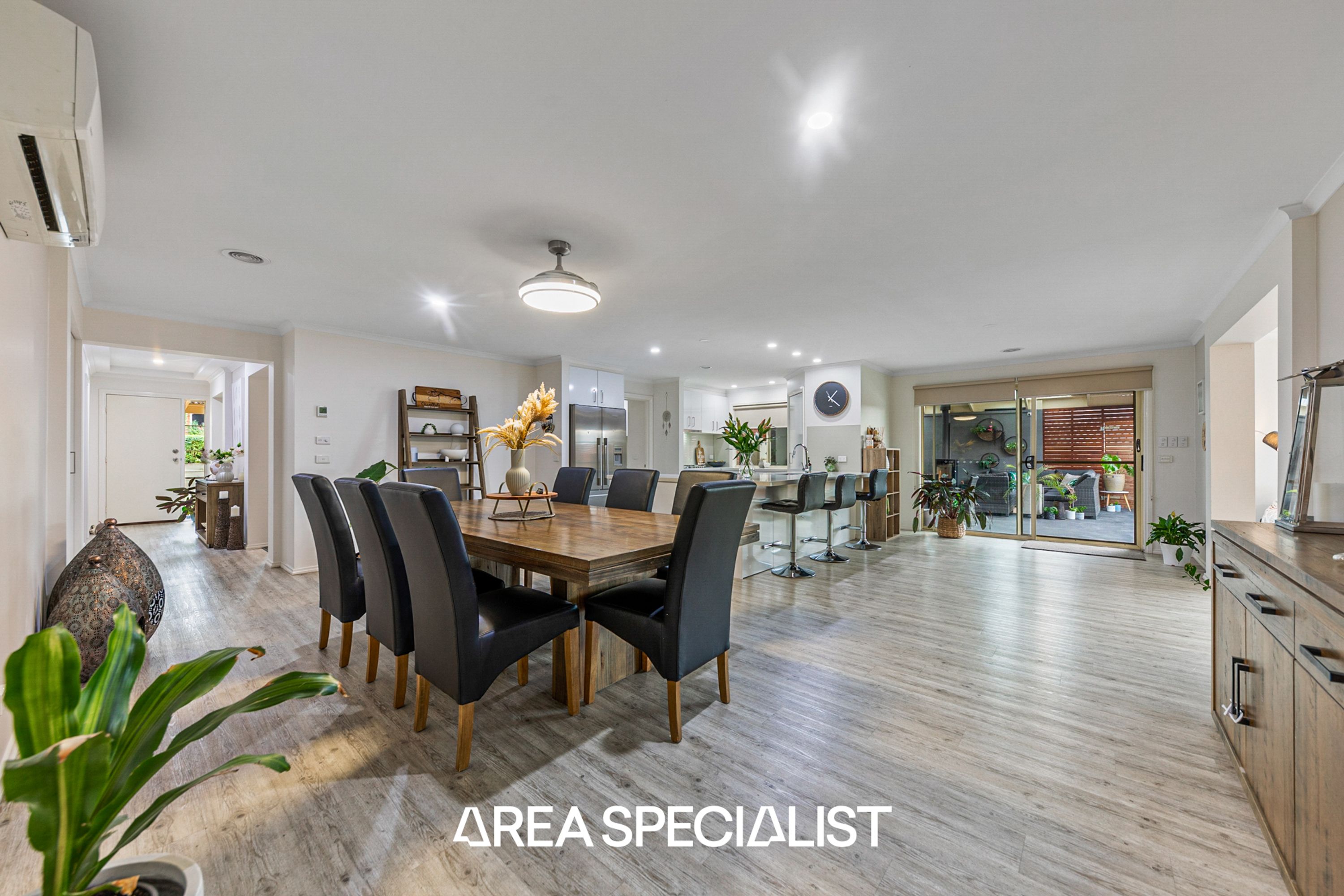 35 Adrian Drive, Pakenham - Thumbnail 5