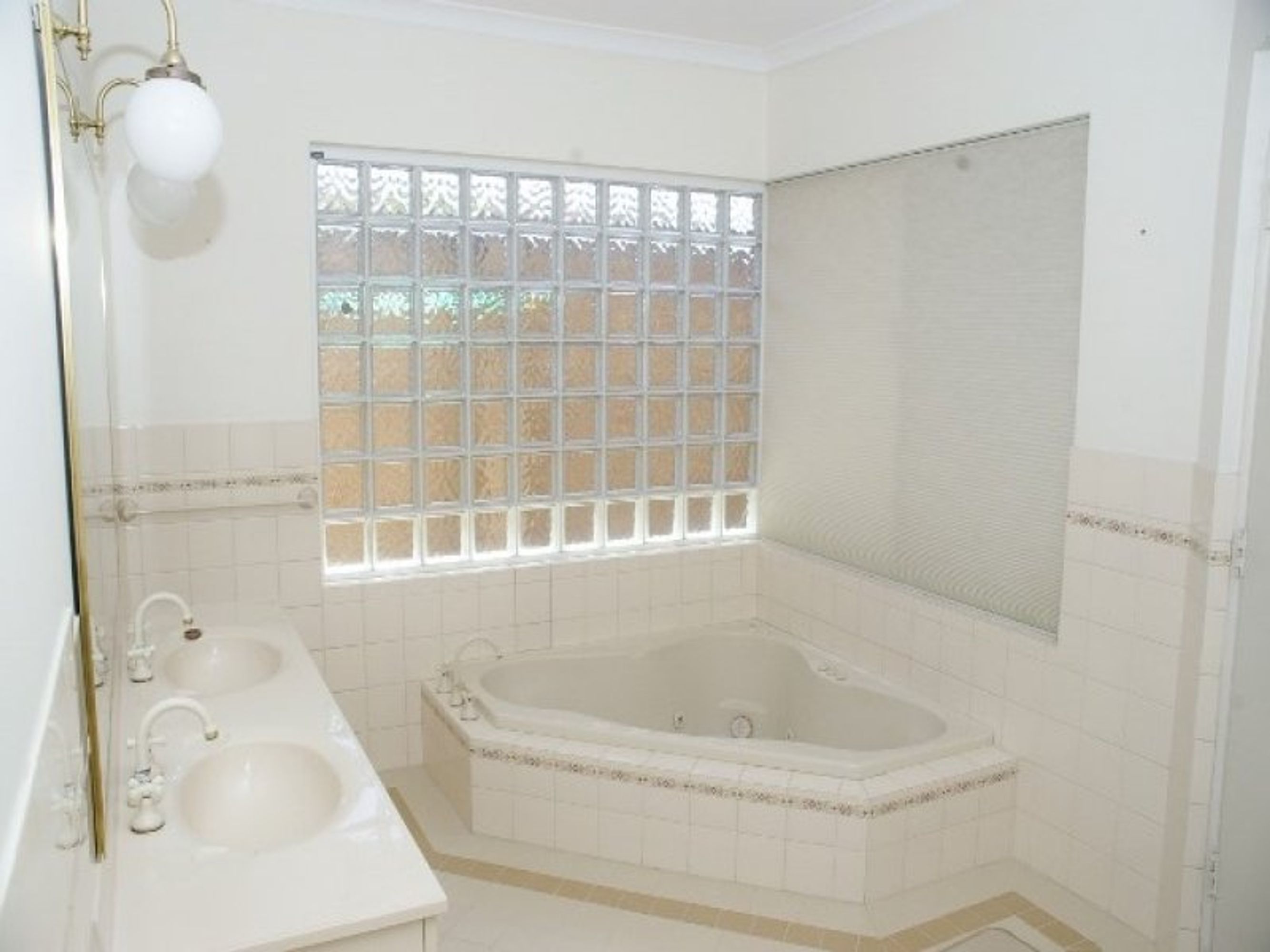 A/242 Salvado Road, Floreat, Floreat - Thumbnail 8