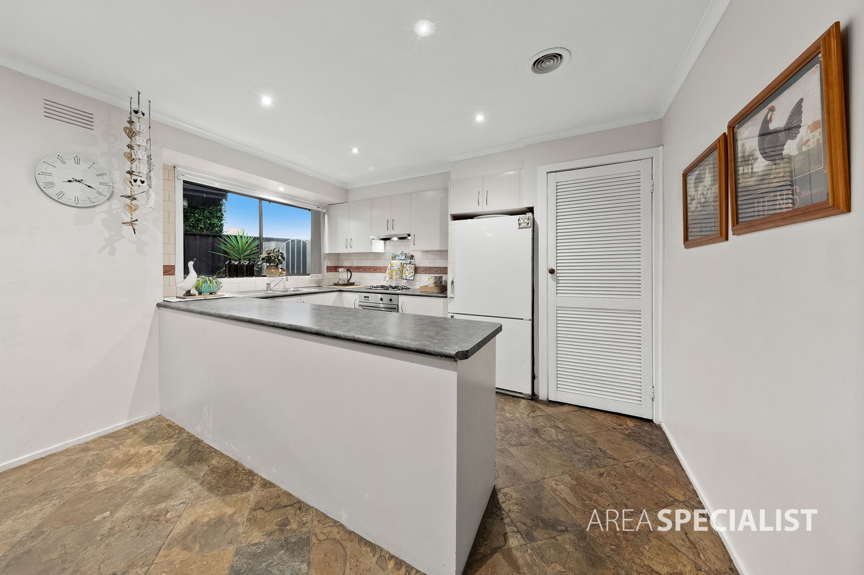 13 Bunarong Close, Keilor Downs VIC 3038, Keilor Downs - Thumbnail 4