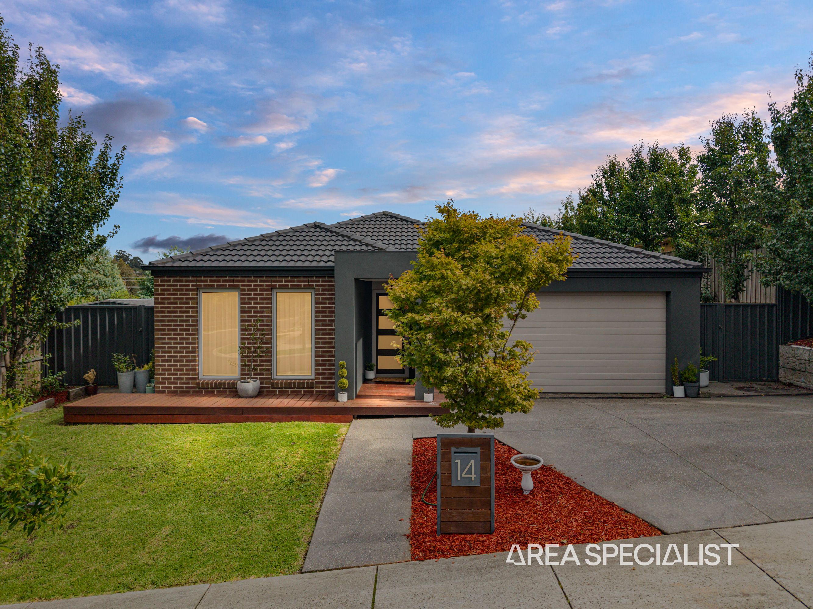 14 Elmside Avenue, Warragul, Warragul - Image 1