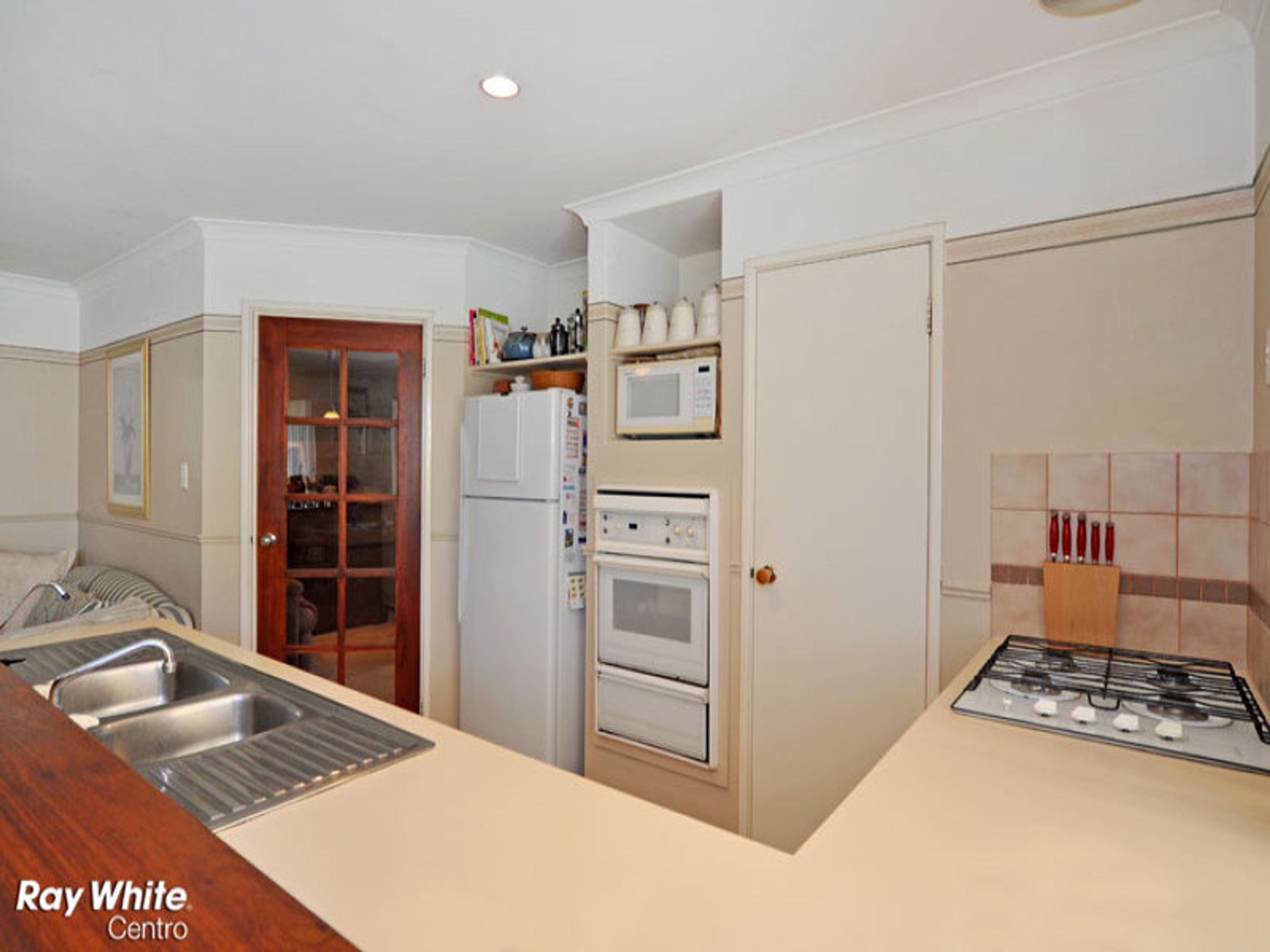 12 Lukin Way, Bassendean, WA 6054, Bassendean - Thumbnail 8