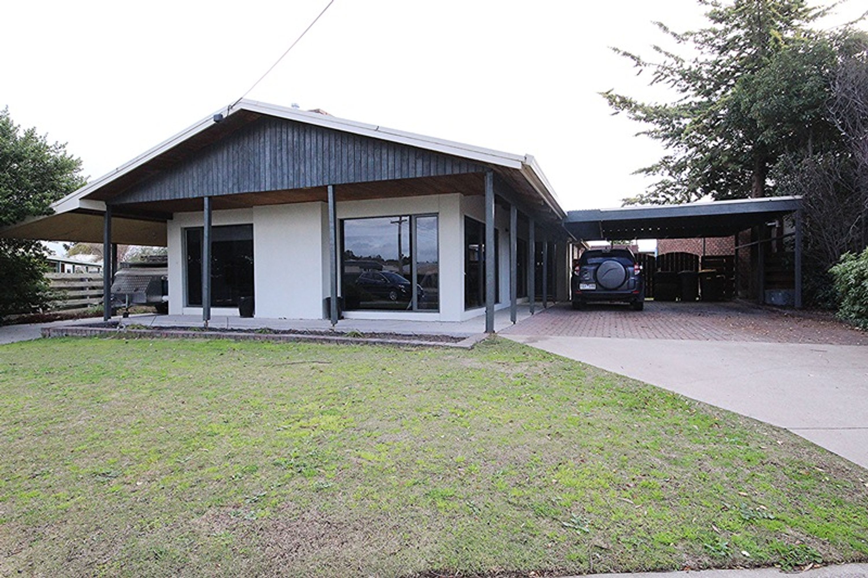 26 Drummond Street, Horsham VIC 3400, Horsham - Thumbnail 2