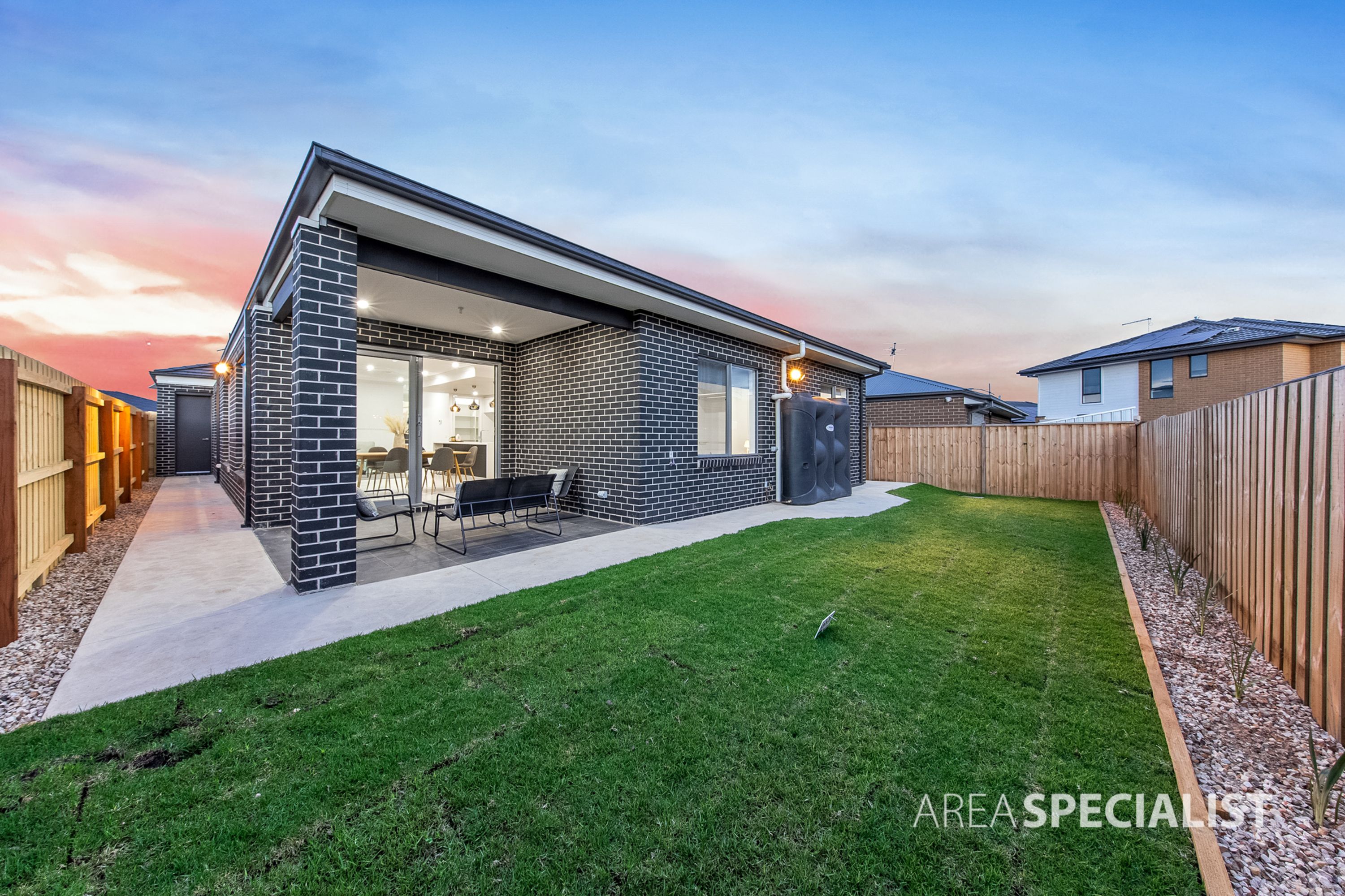 5 Rosemary Avenue, Aintree VIC 3336, Aintree - Thumbnail 5