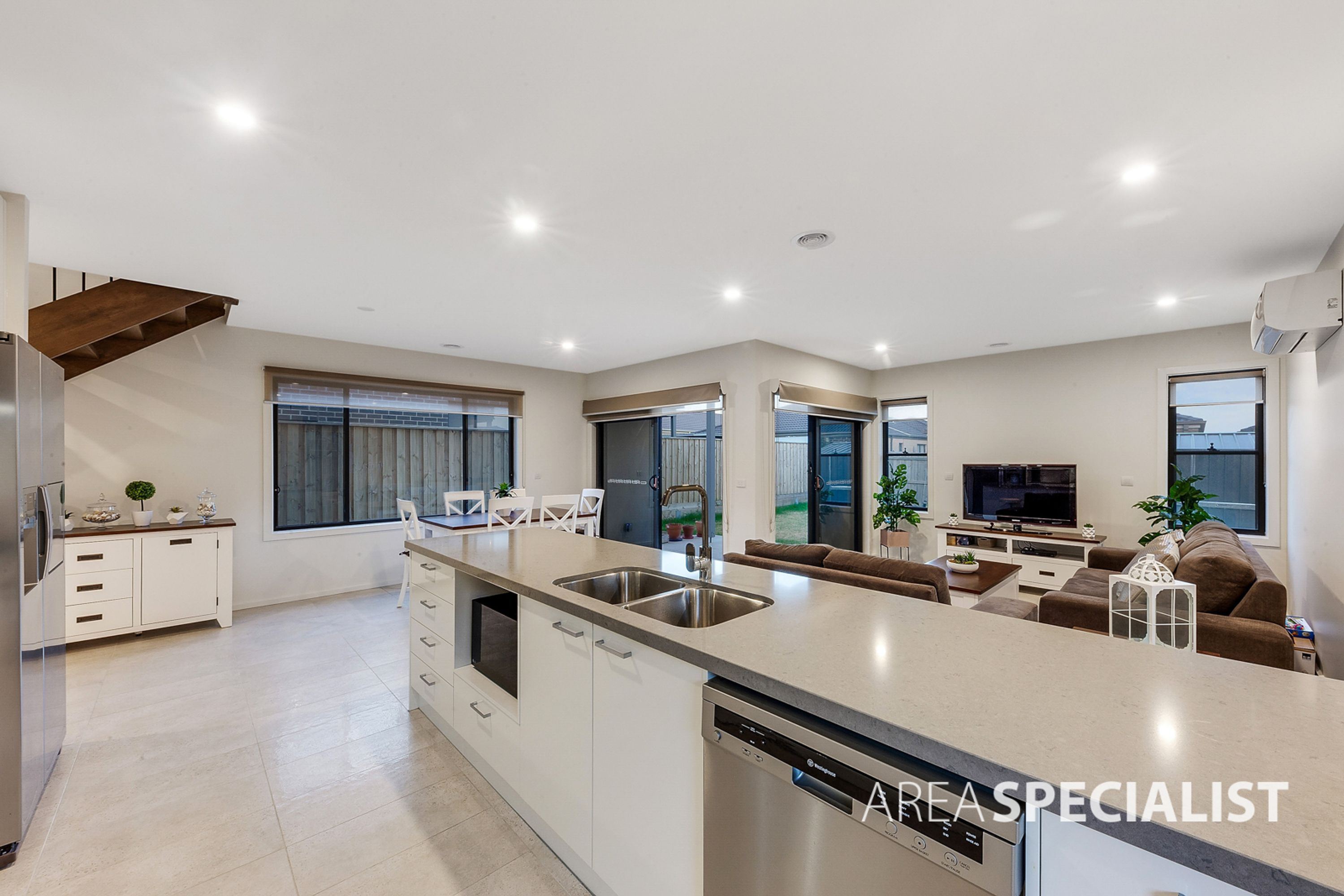 38 Galveston Avenue, Fraser Rise VIC 3336, Fraser Rise - Thumbnail 7