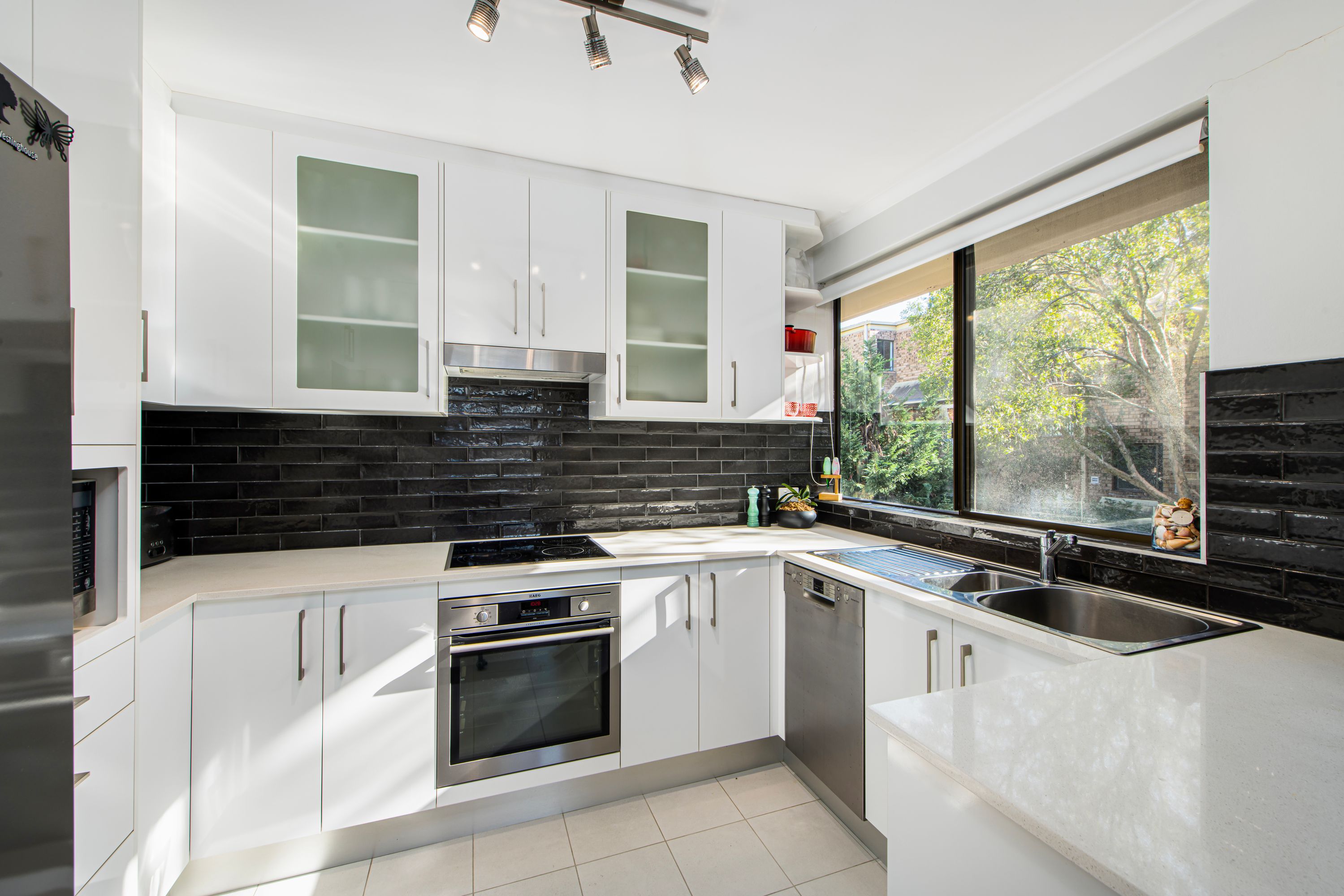 9/374-376 Miller Street, Cammeray - Thumbnail 3