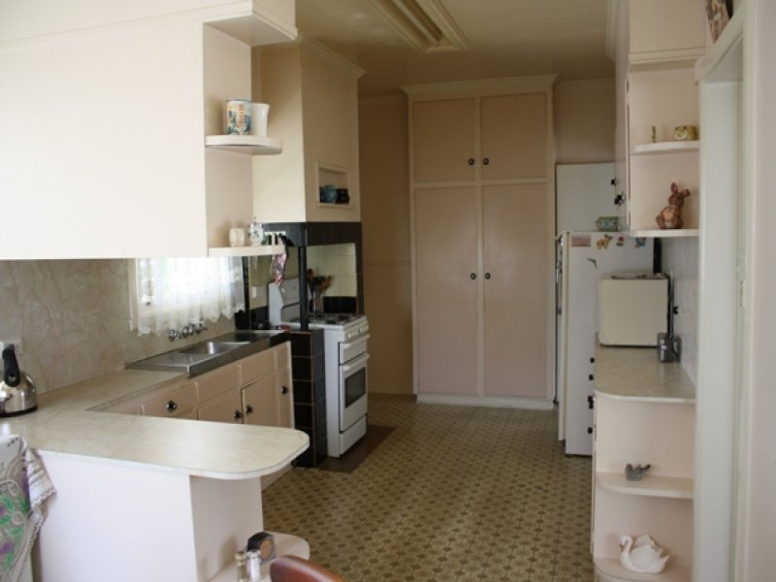 38 Federation Avenue, Horsham VIC 3400, Horsham - Thumbnail 3
