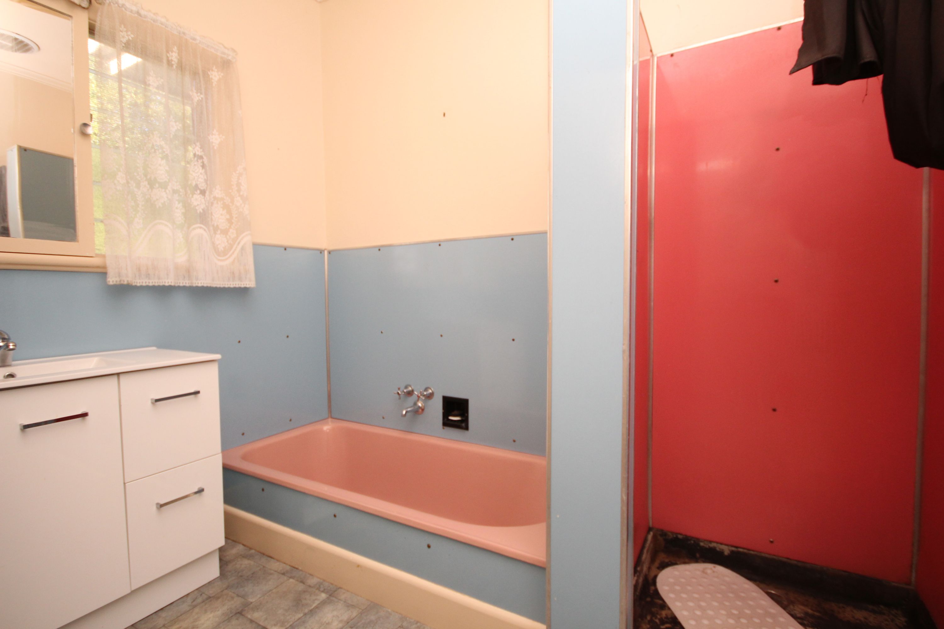 8A Sunnyside Avenue, Horsham VIC 3400, Horsham - Thumbnail 7
