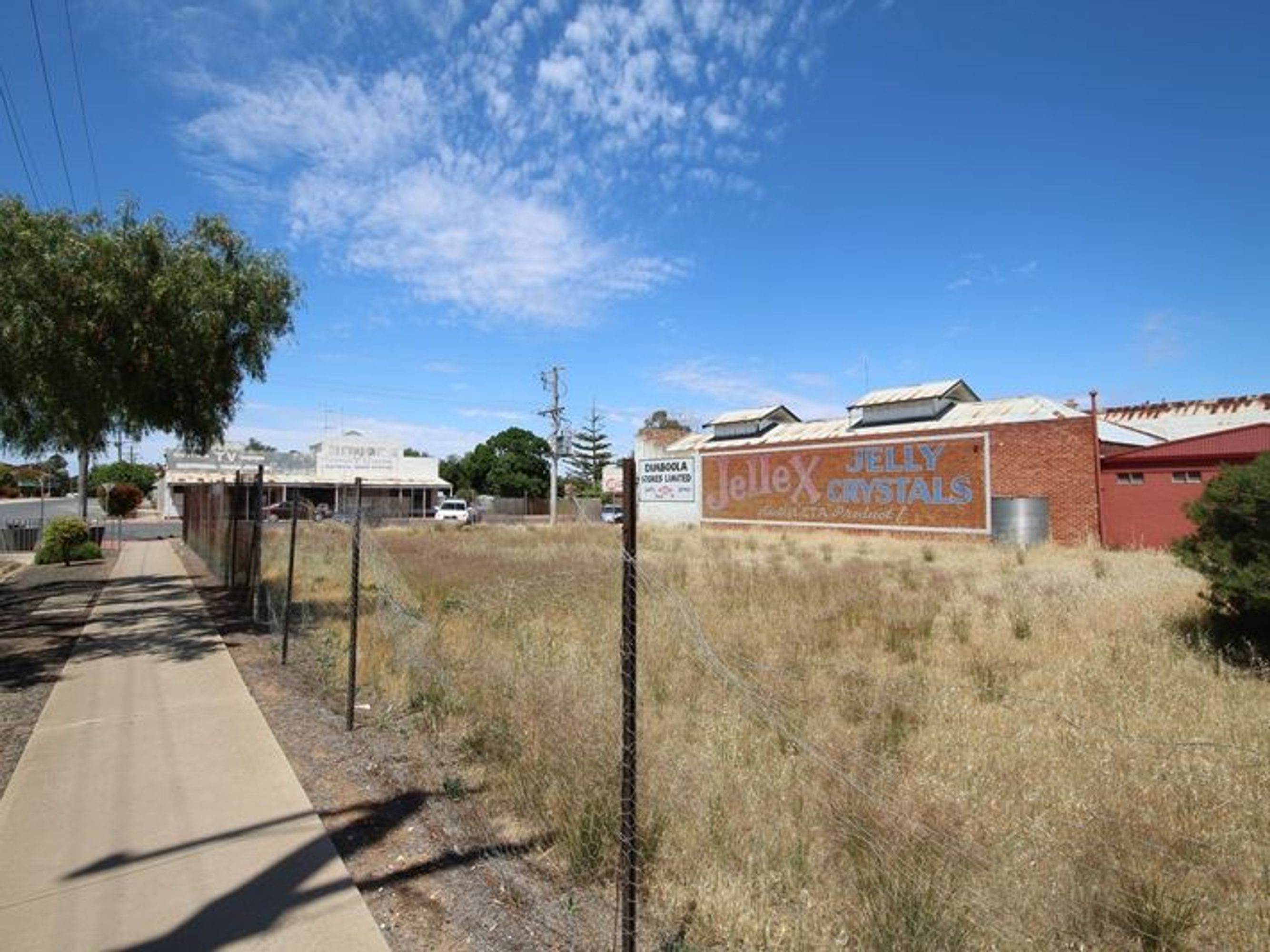 21 Lochiel Street, Dimboola VIC 3414, Dimboola - Thumbnail 2