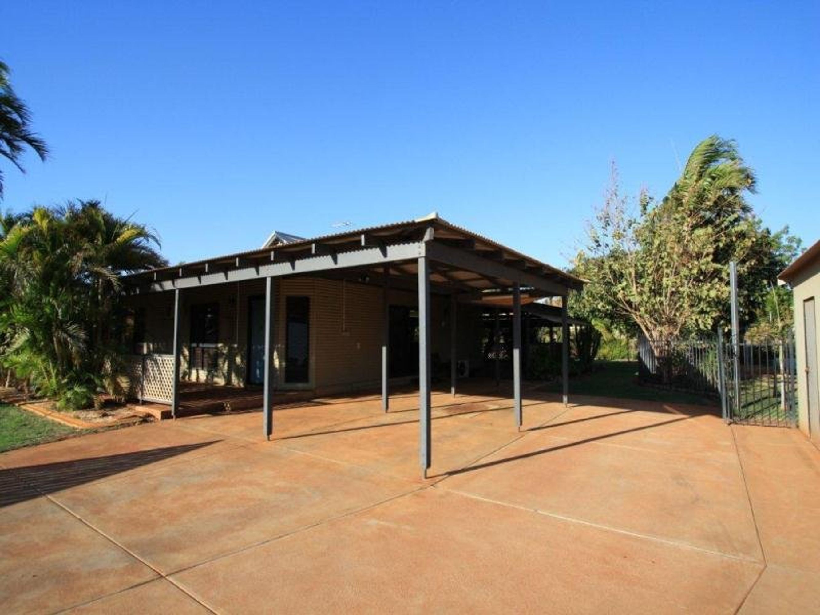 28 Curlew Crescent, South Hedland, South Hedland - Thumbnail 2