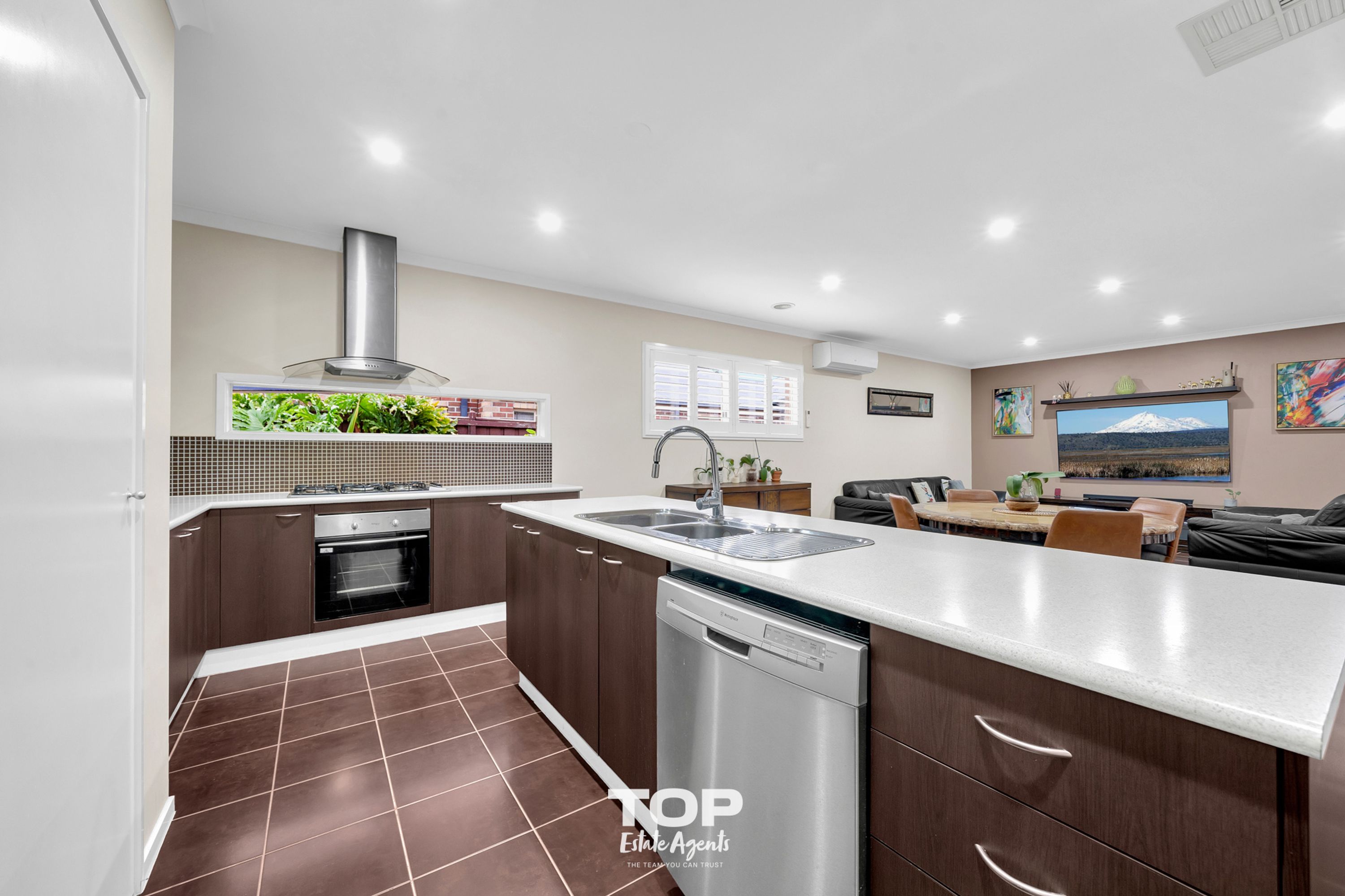 9 Locky Grove, Lyndhurst - Thumbnail 7