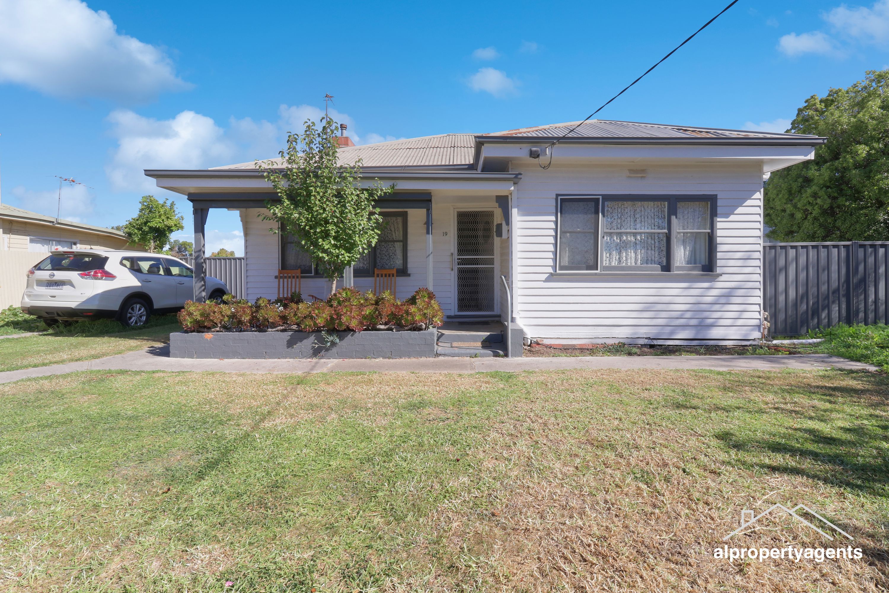 19 Bradshaw Street, Horsham VIC 3400, Horsham - Thumbnail 2
