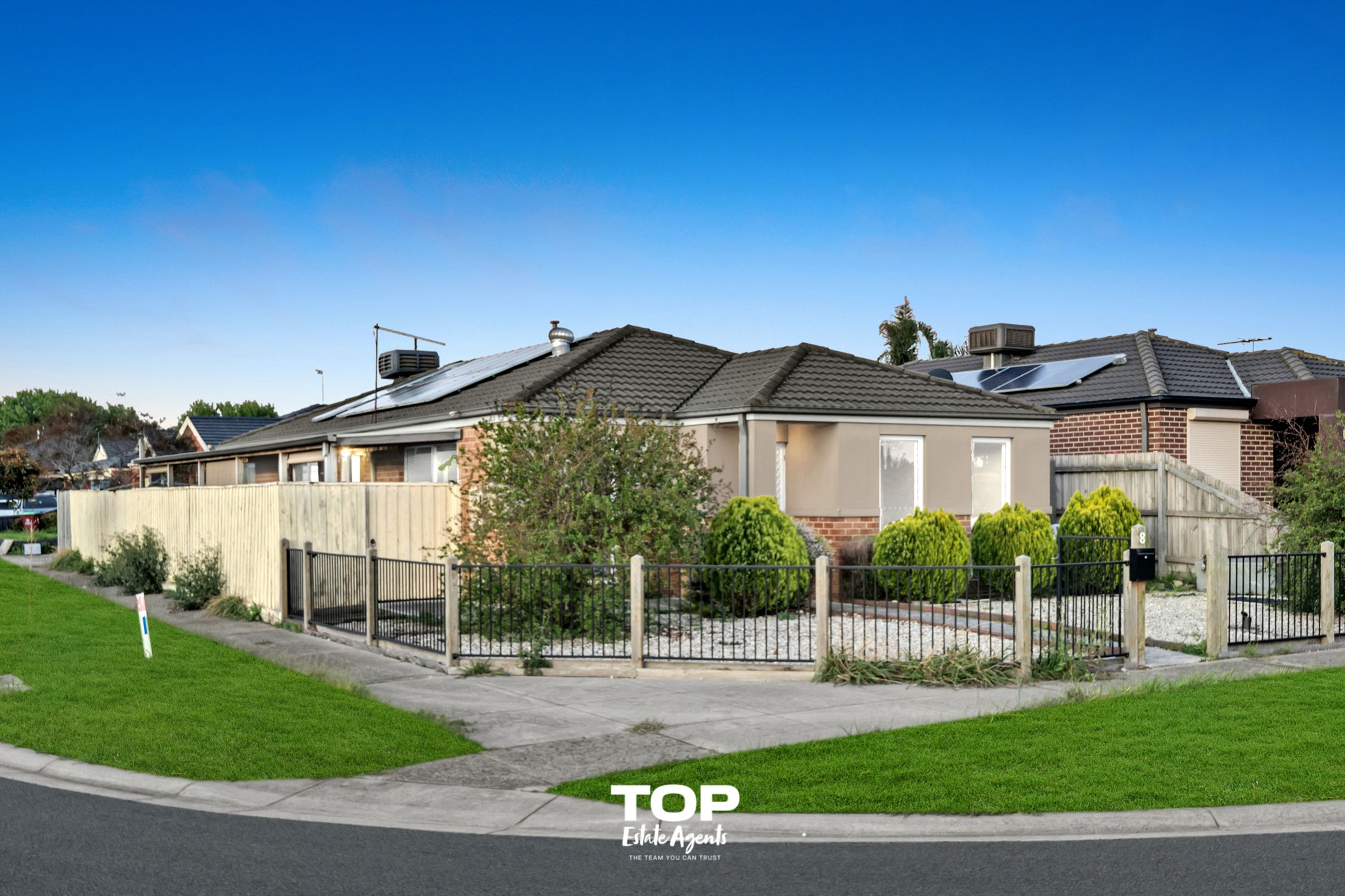 8 Violet Way, Cranbourne - Thumbnail 3