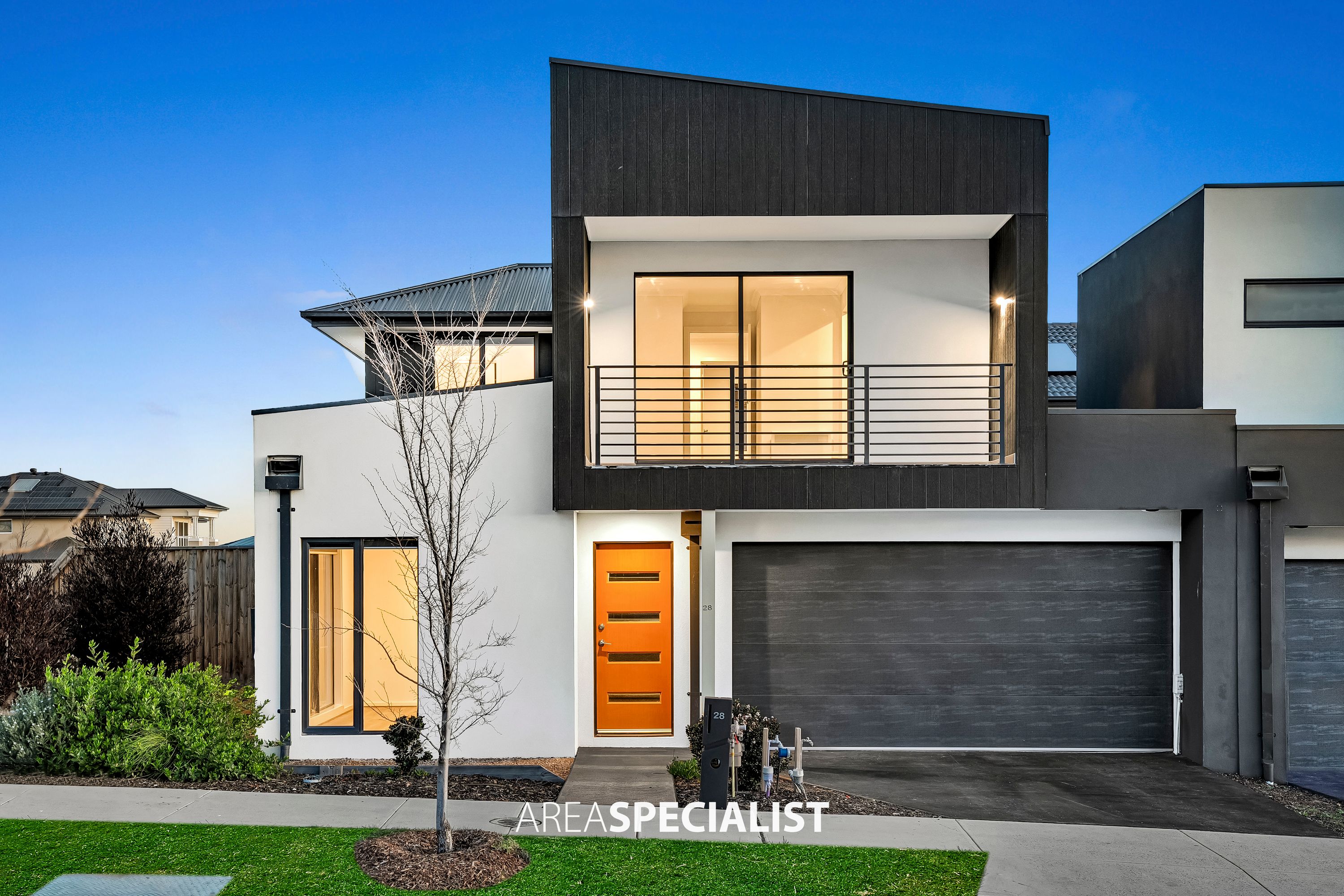 28 Greenfinch Drive, Clyde North, Clyde North - Image 1