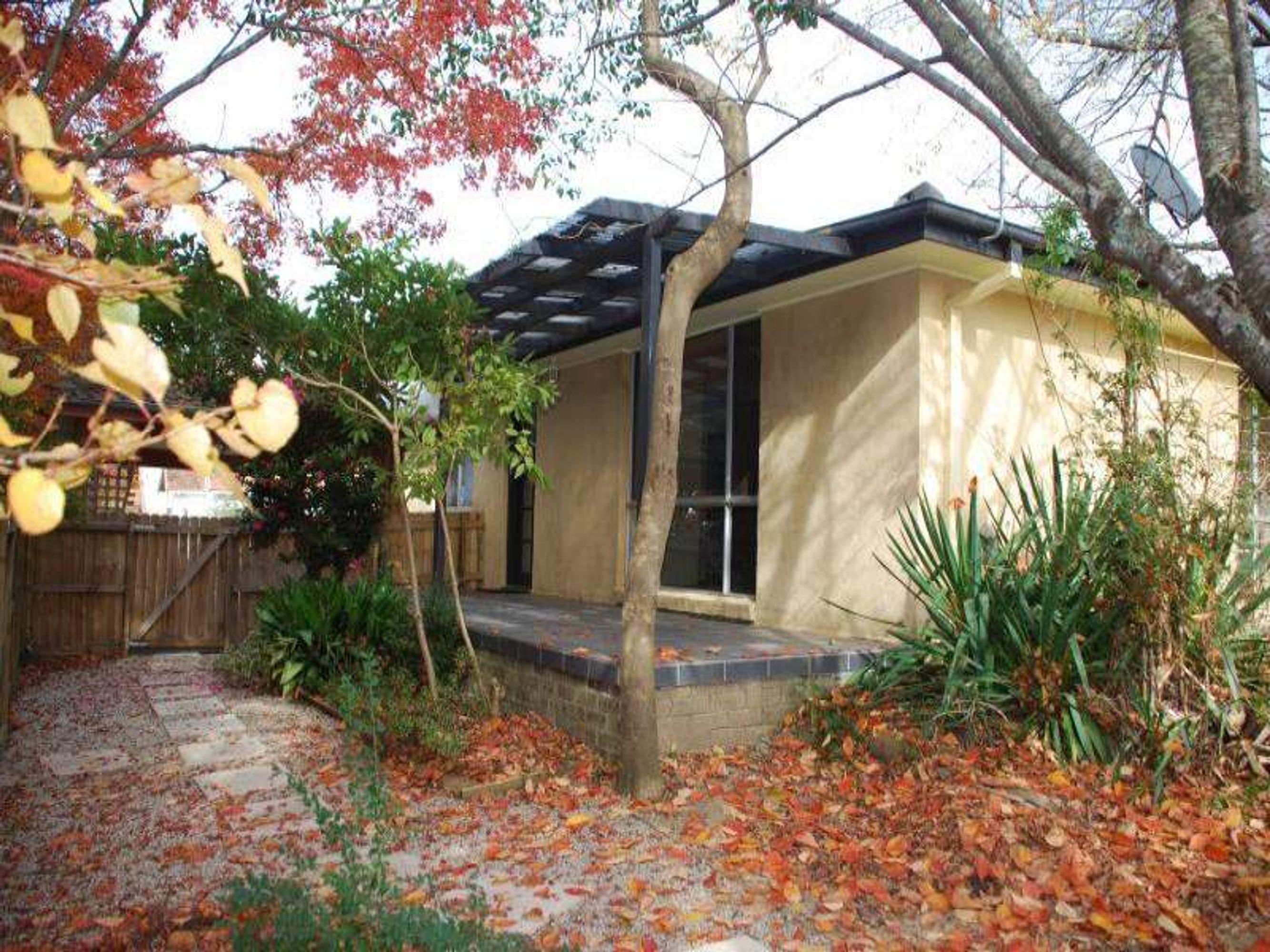 34 Oatley Ave, Katoomba - Image 1