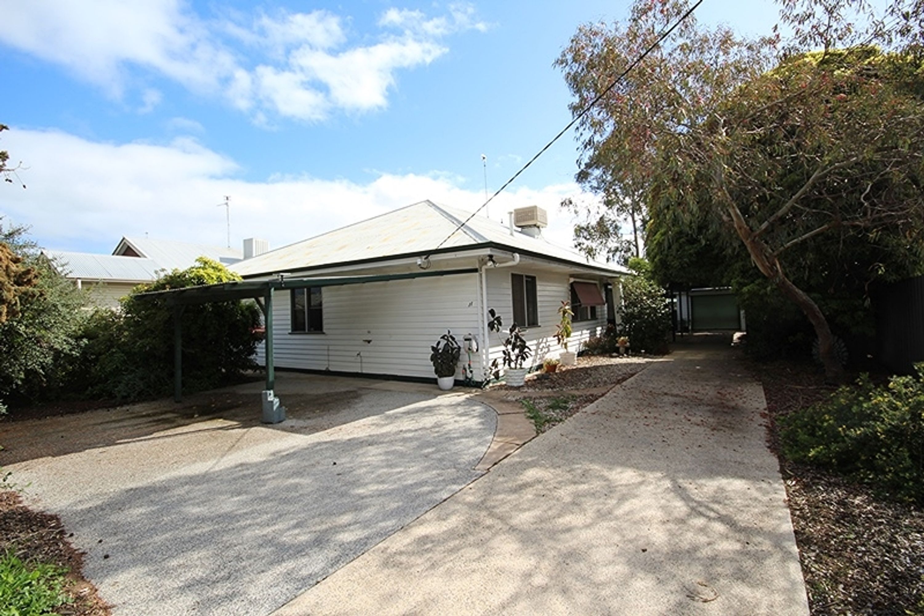 11 Bowden Street, Horsham VIC 3400