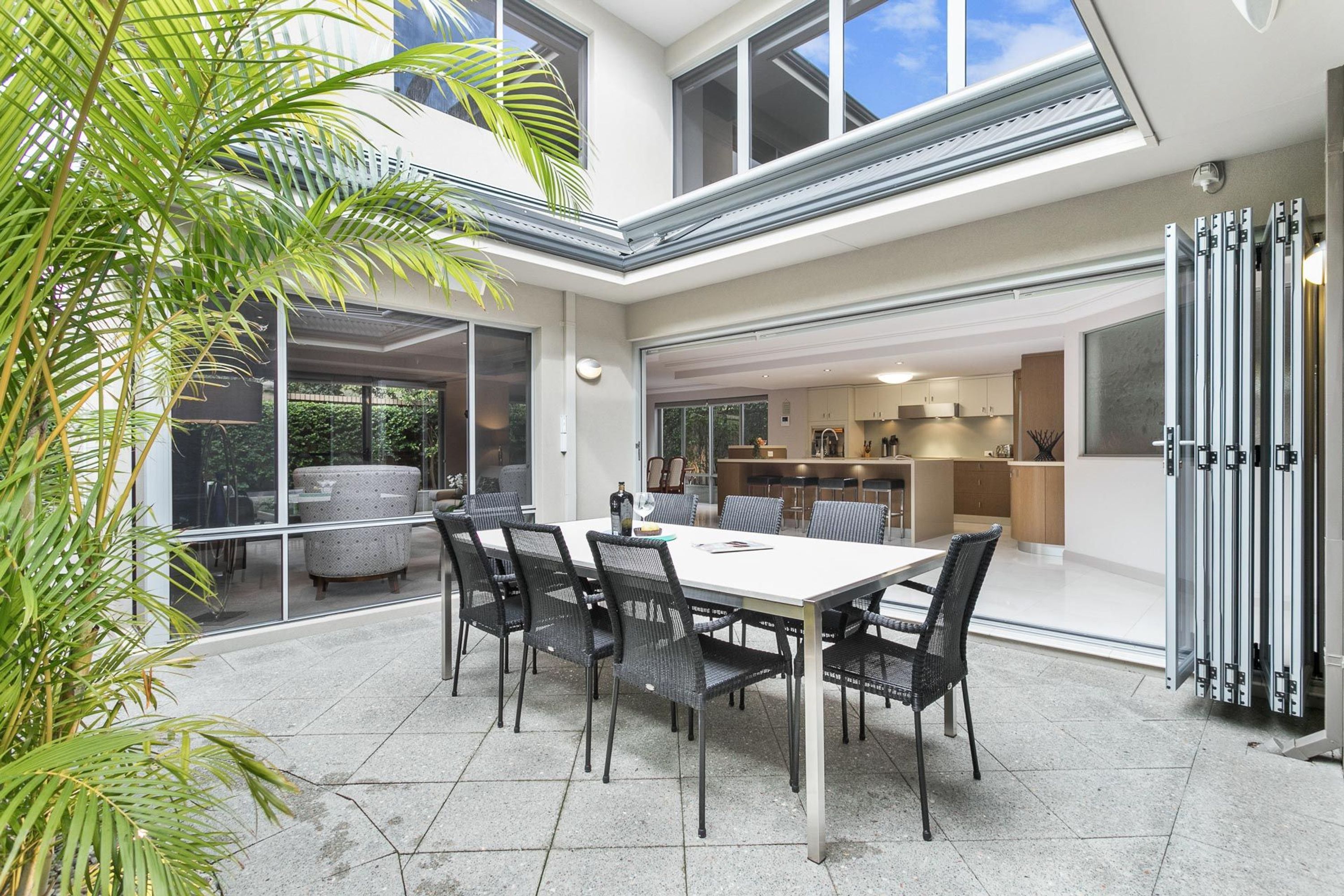 5 Darbyshire Drive, Subiaco - Thumbnail 4