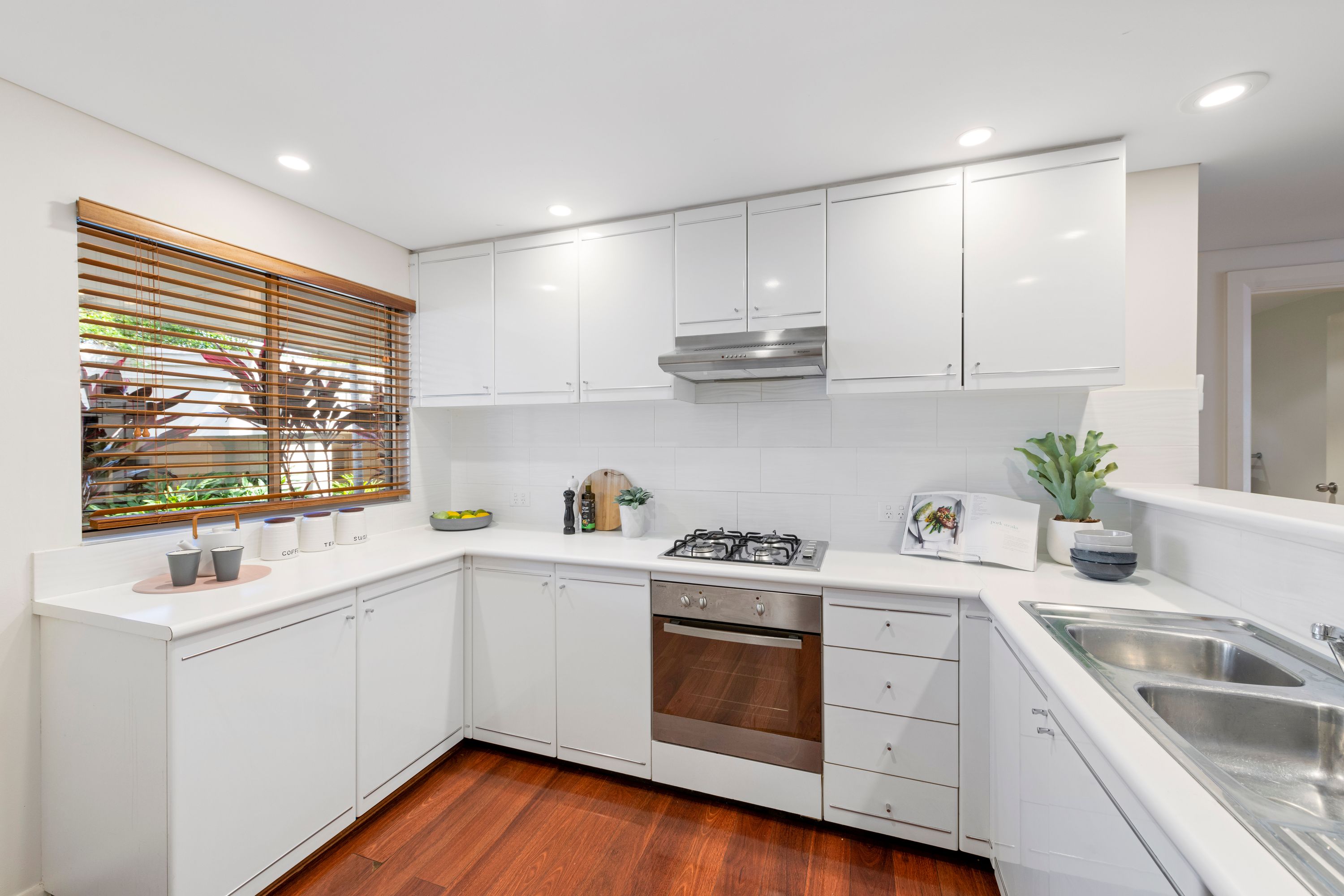 31/67 Cowper Wharf Roadway, Woolloomooloo - Thumbnail 4