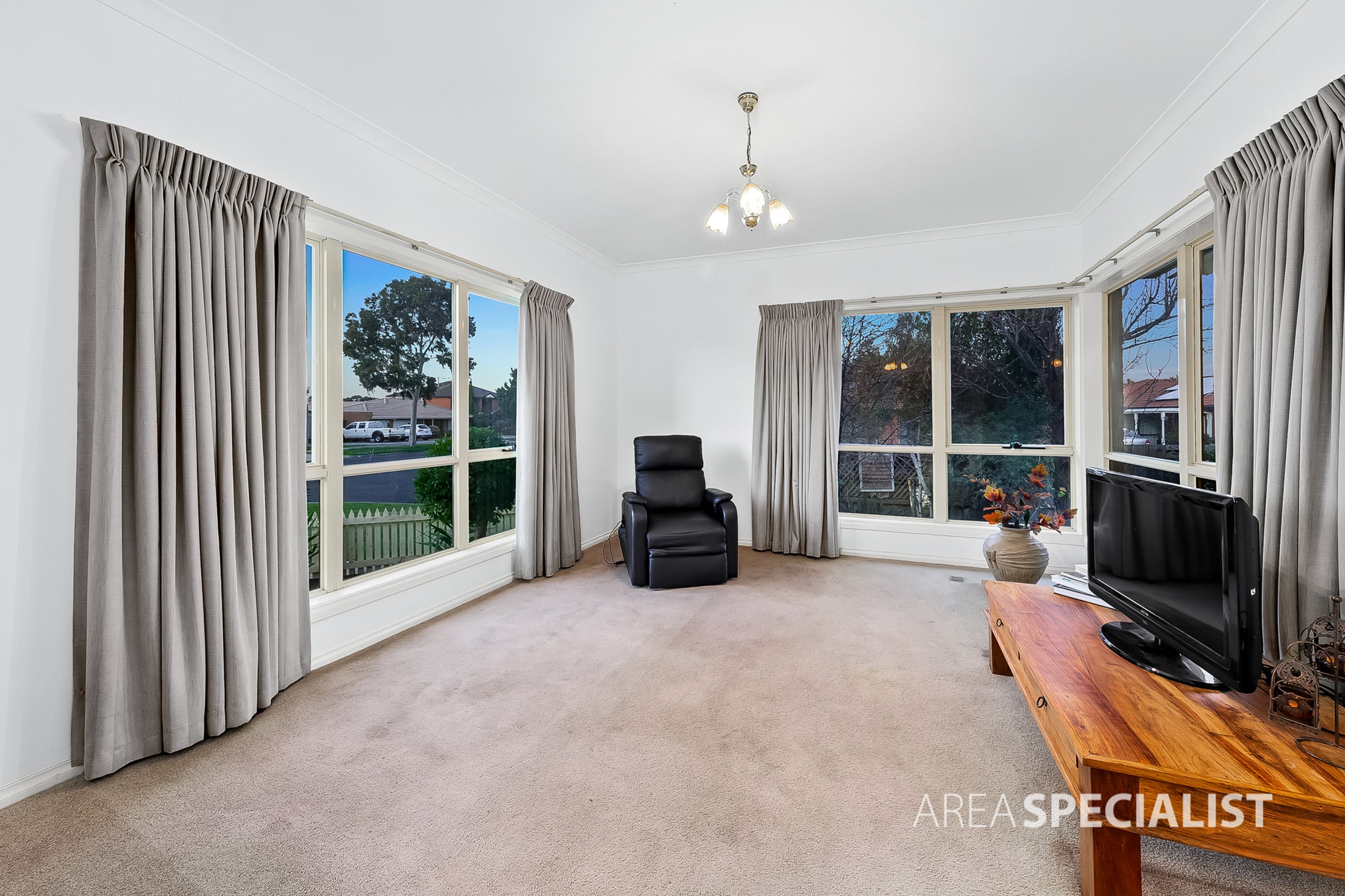 99 Lady Nelson Way, Keilor Downs VIC 3038, Keilor Downs - Thumbnail 3