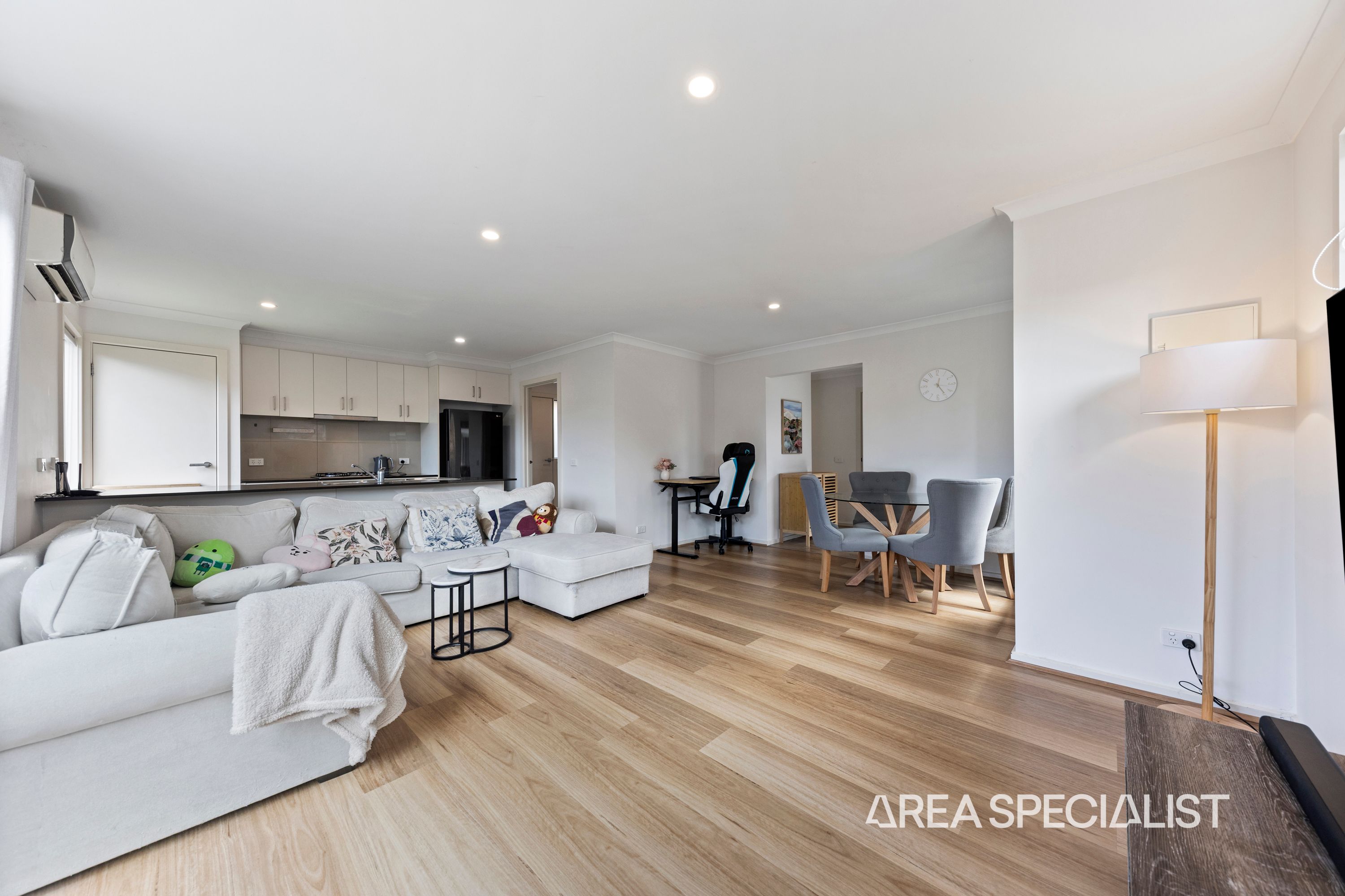 10 Nemo Street, Pakenham - Thumbnail 5