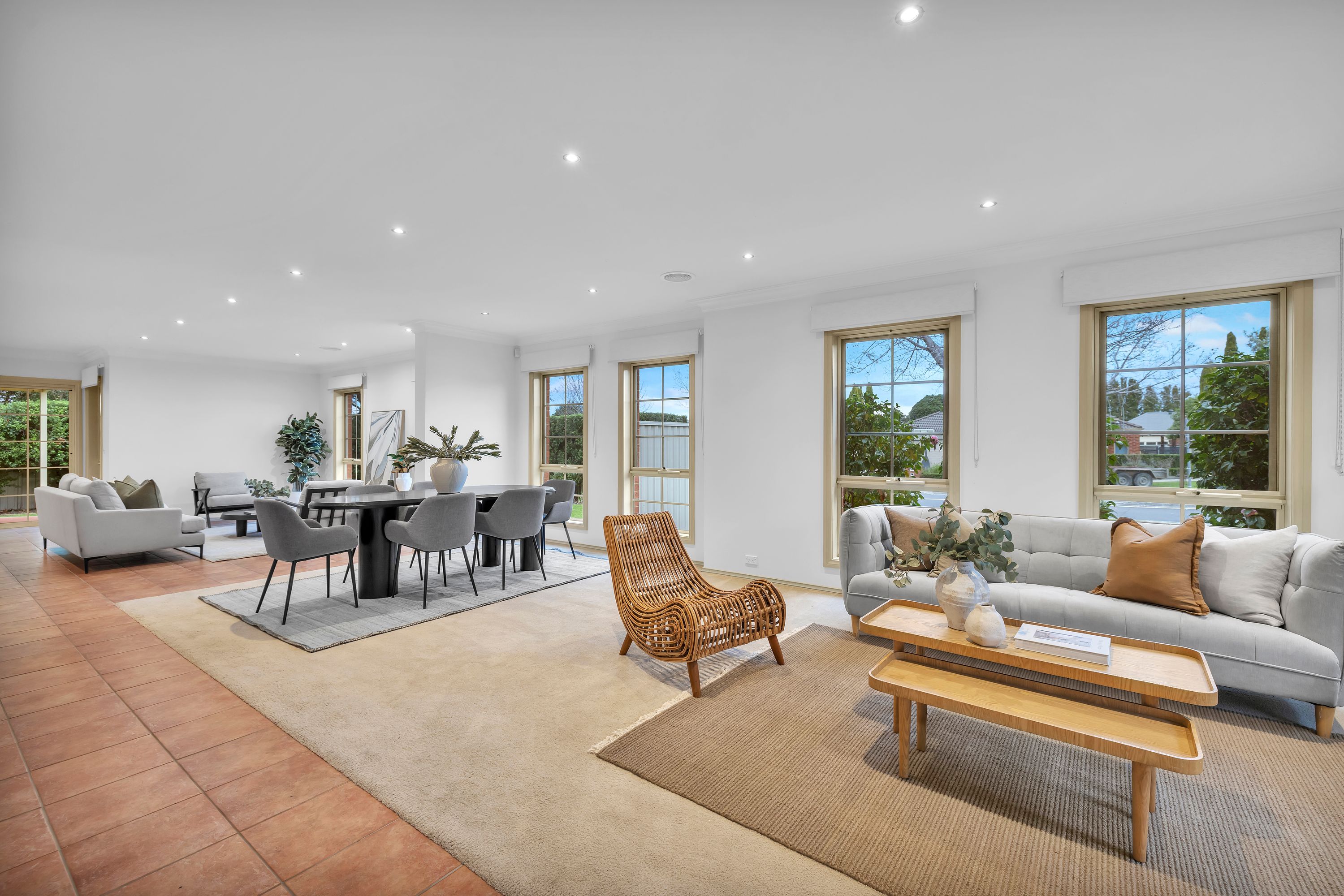 2 St Leonard Way, Pakenham, Pakenham - Thumbnail 5