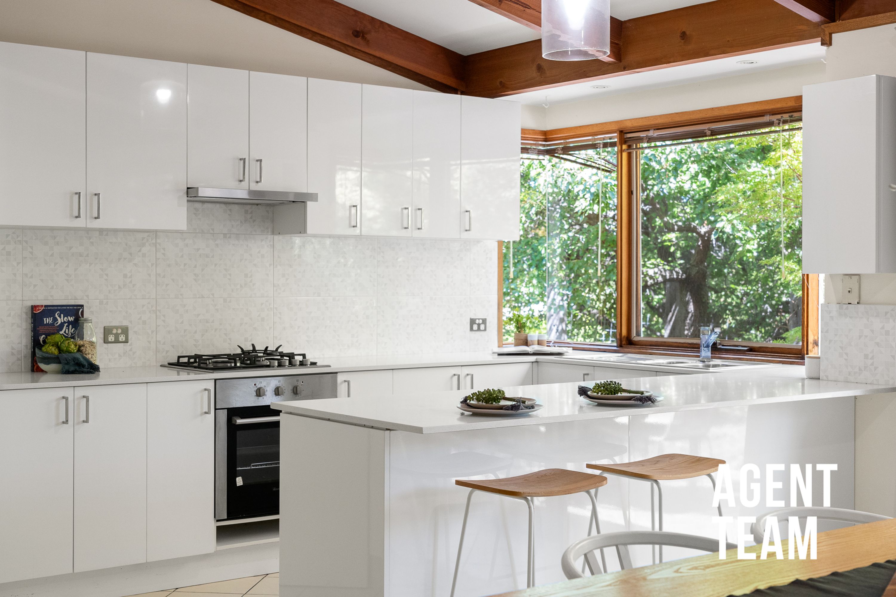 3 Littler Place, Banks - Thumbnail 2