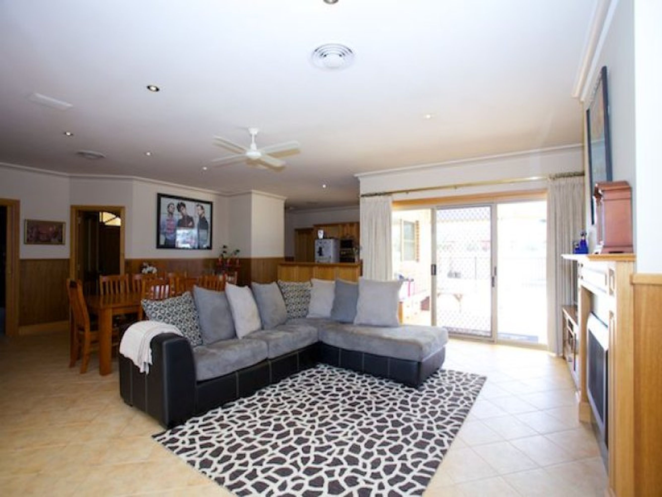 313 Golf Course Road, Horsham, VIC 3400, Horsham - Thumbnail 2