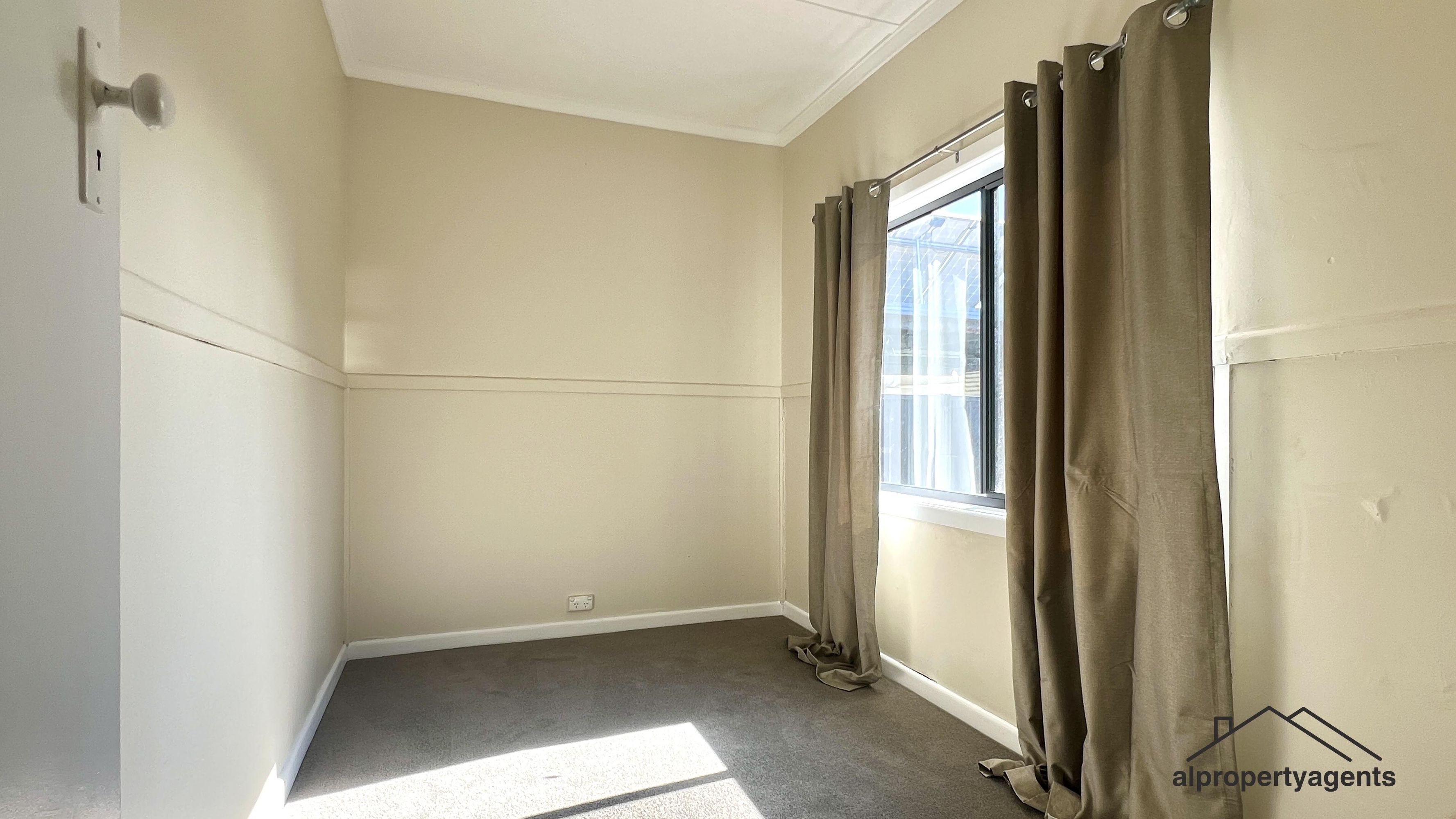 8 Queen Street, Horsham VIC 3400, Horsham - Thumbnail 5