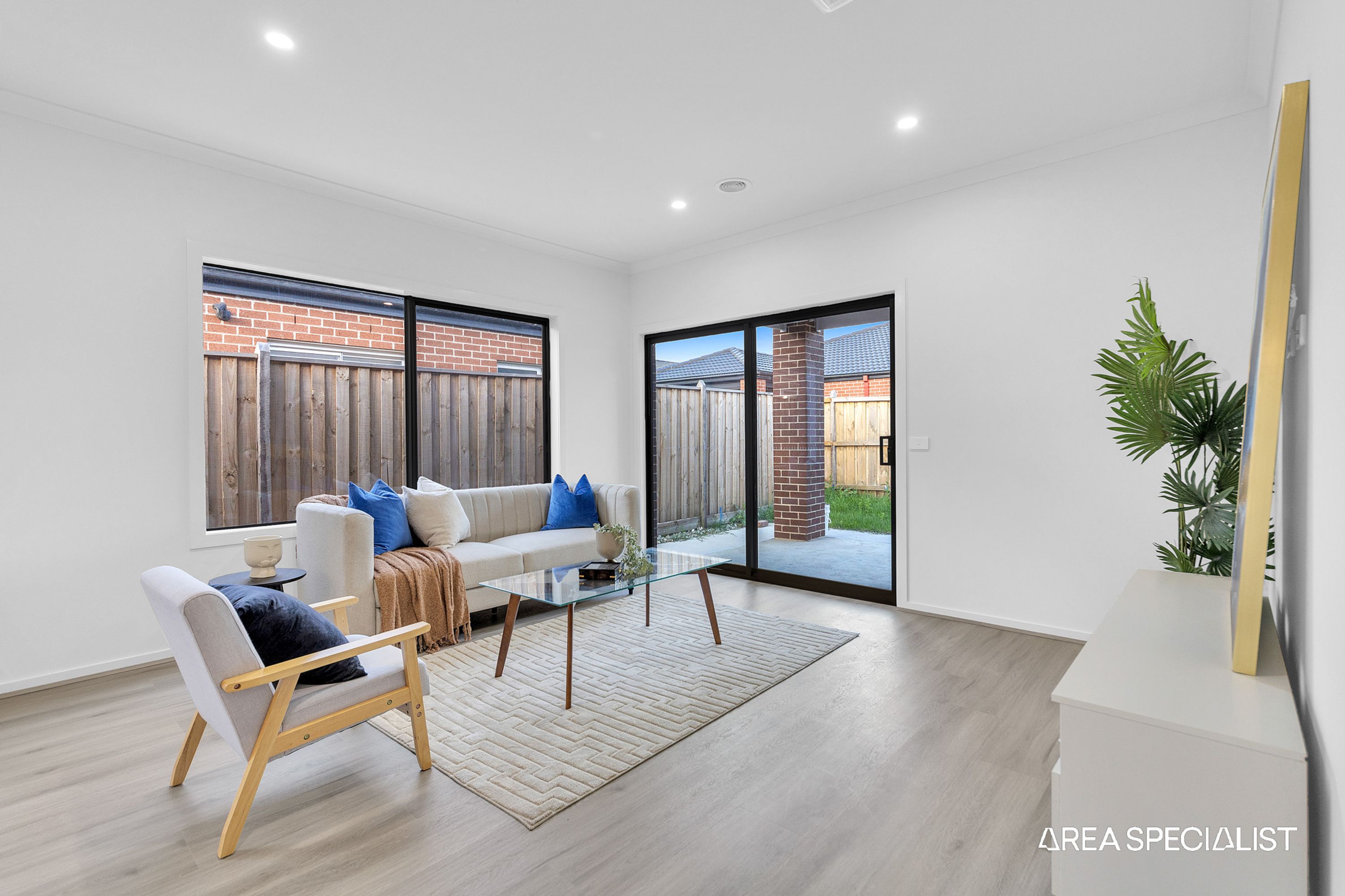 12 WATERIBBON ROAD, Officer, Officer - Thumbnail 8