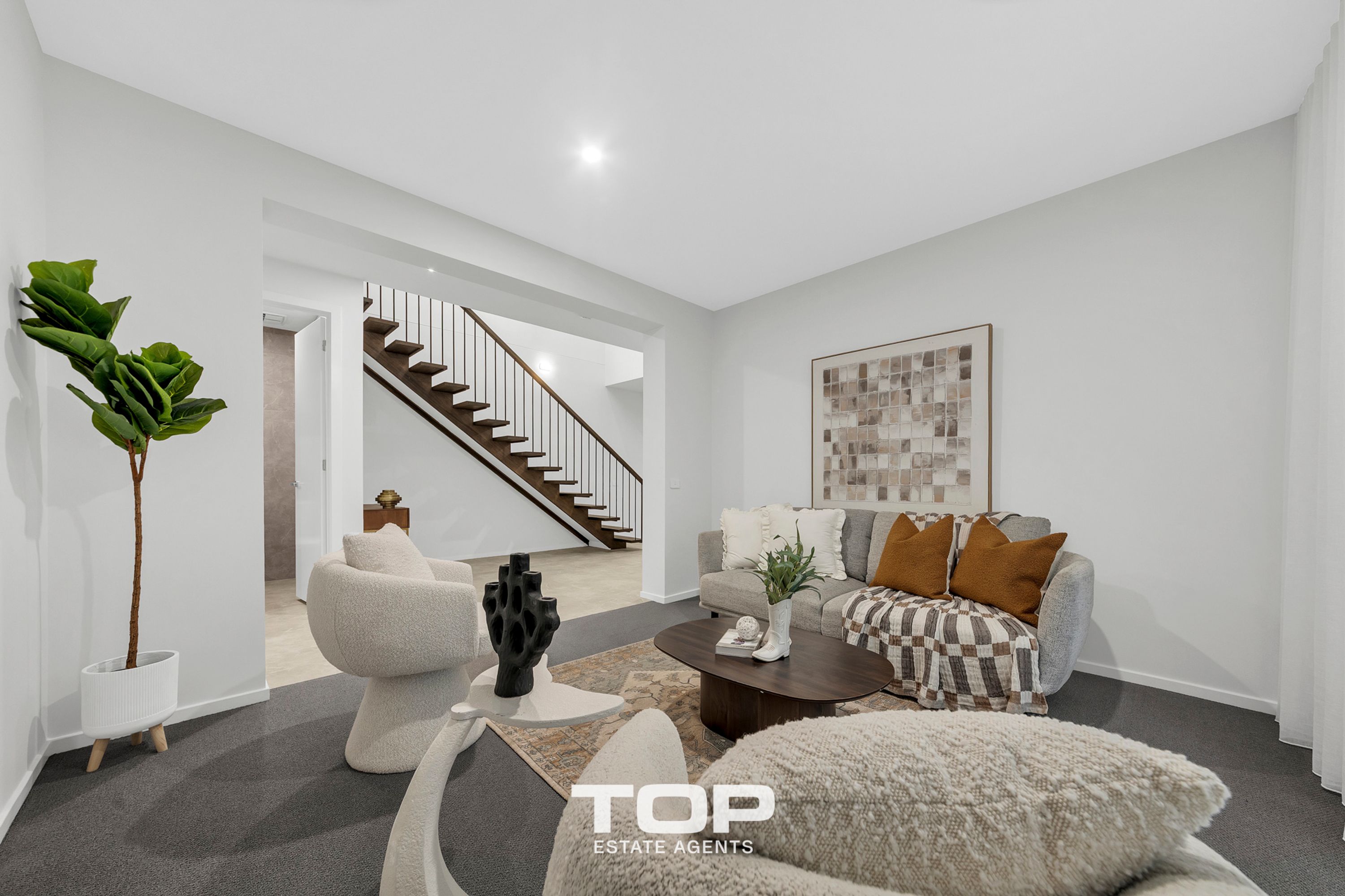 9 Amethyst Road, Clyde North - Thumbnail 6