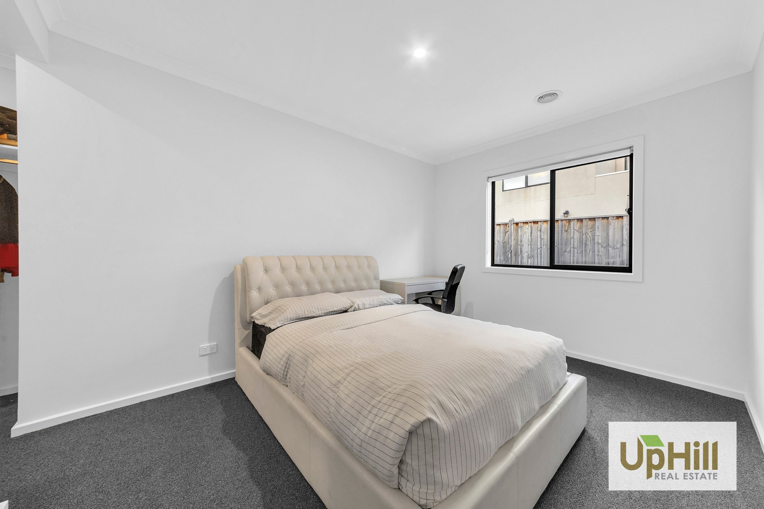 25 Baseline Way, Clyde - Thumbnail 8