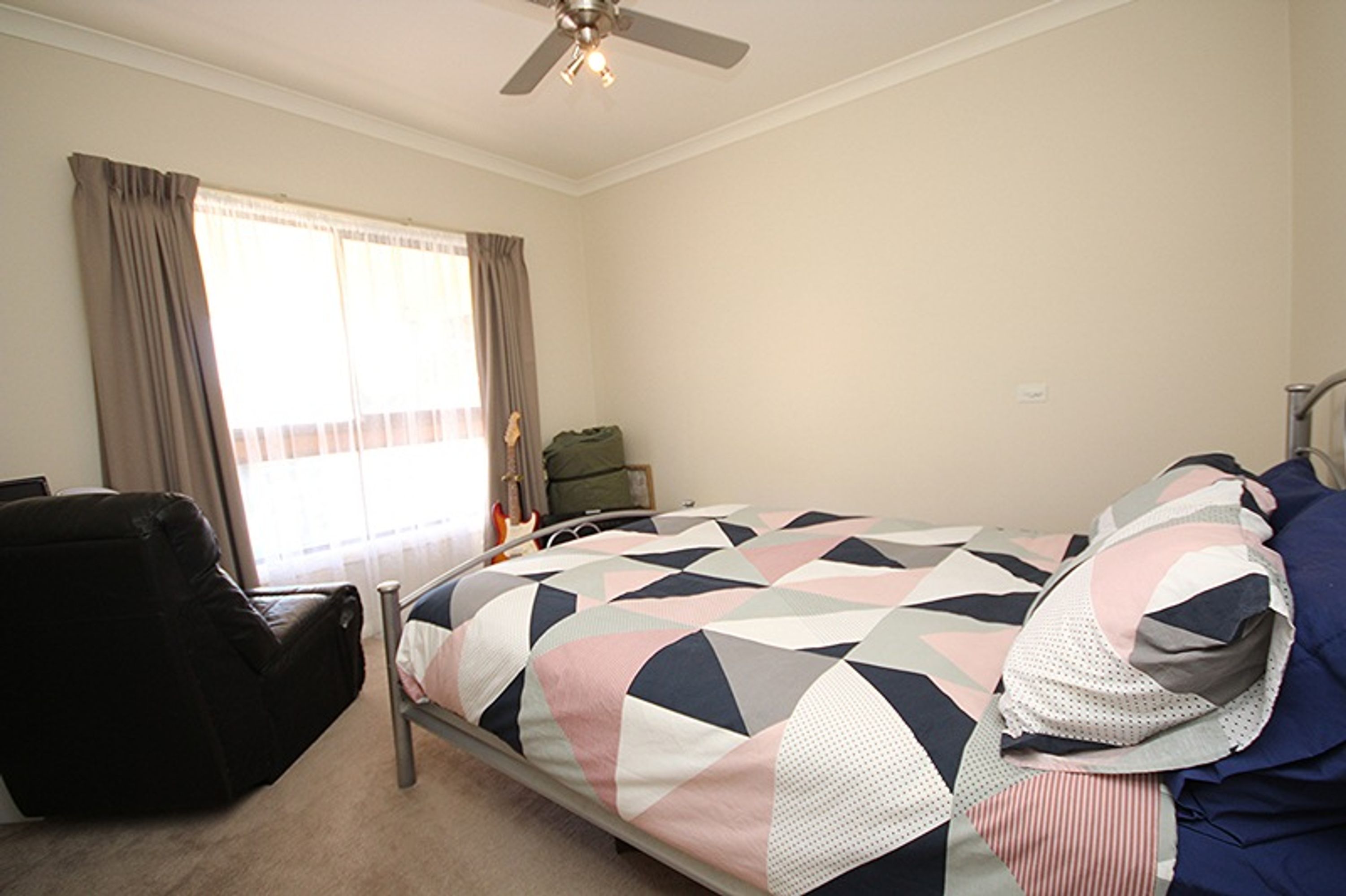 65 Dimboola Road, Horsham VIC 3400, Horsham - Thumbnail 7