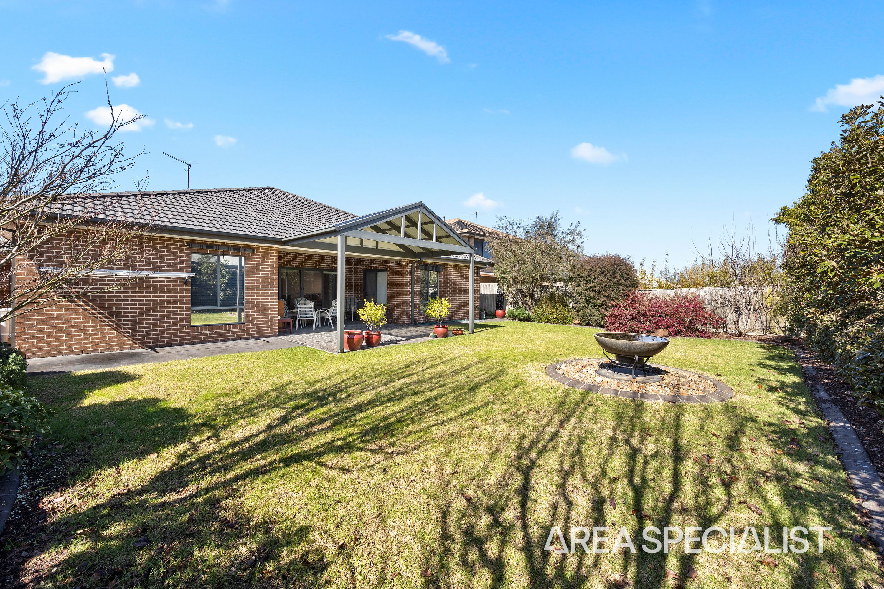 28 Sundew Crescent, Pakenham - Thumbnail 3