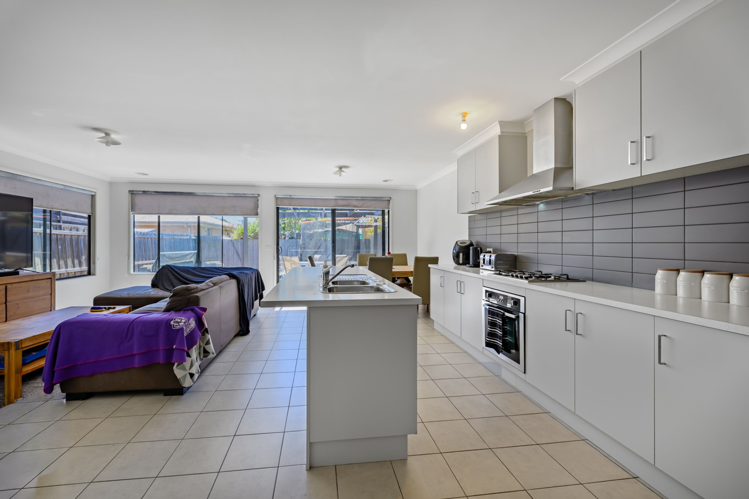 39 Pettitt Crescent, Norlane VIC 3214, Norlane - Thumbnail 3
