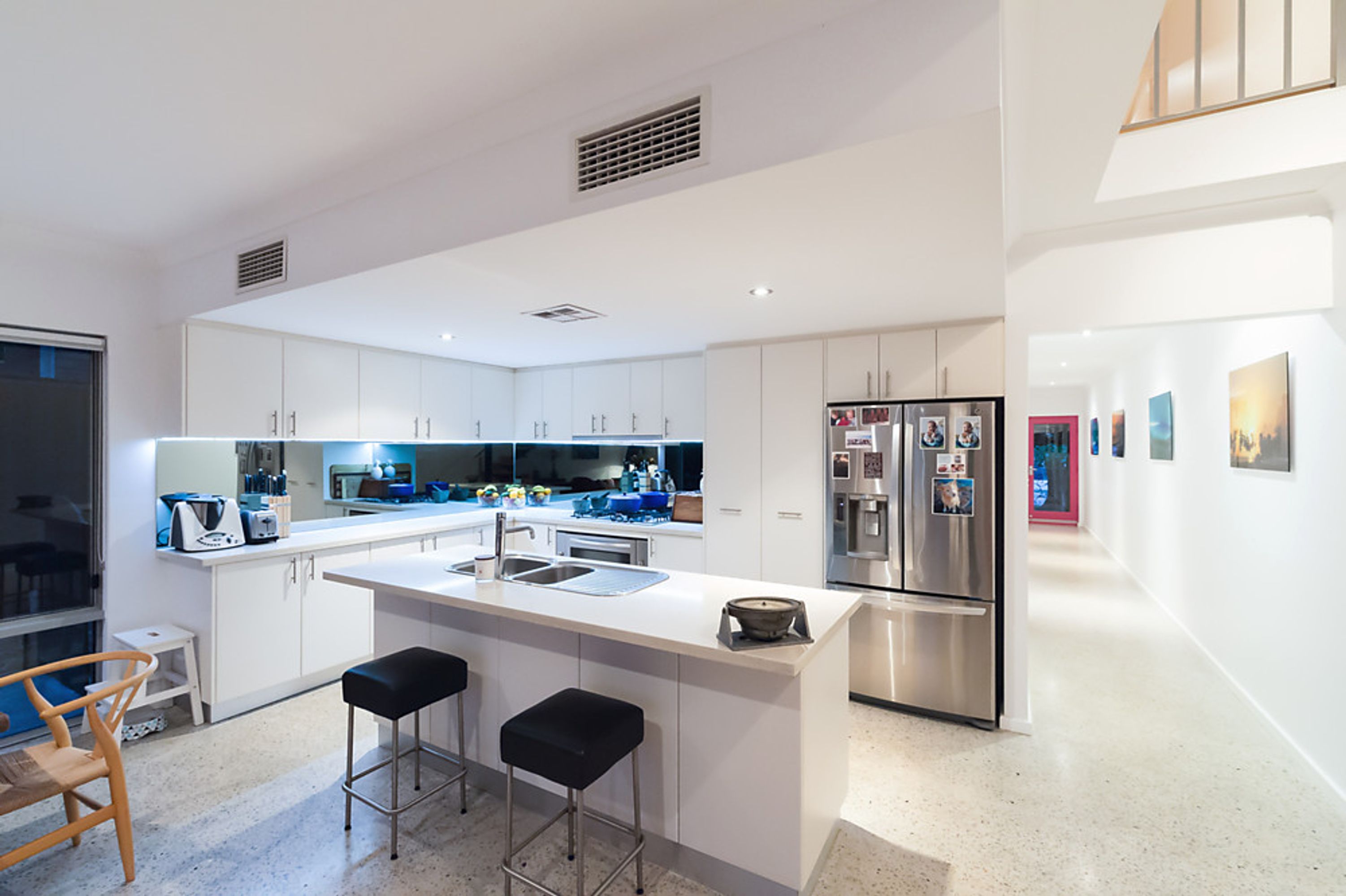 213A Herbert Street, Doubleview - Thumbnail 4