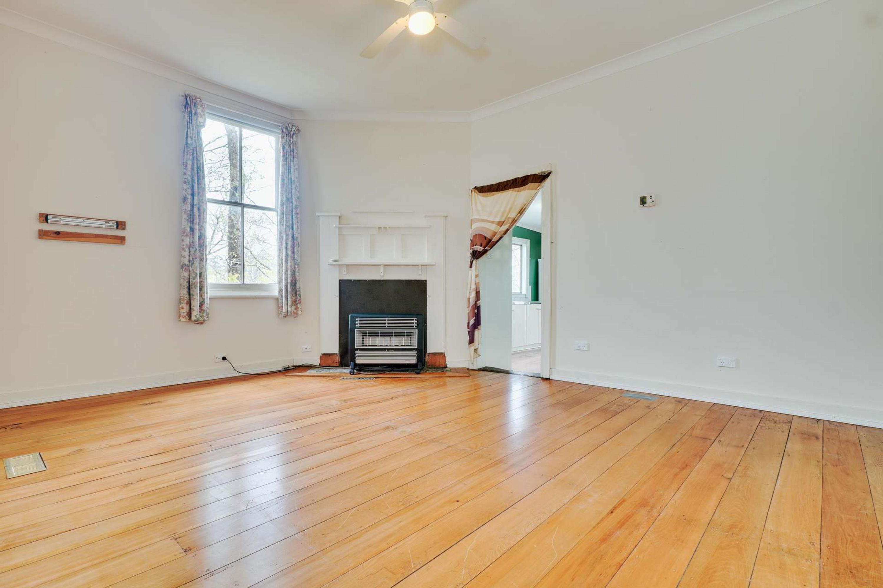 6 Sutcliffe Place, Katoomba - Thumbnail 7
