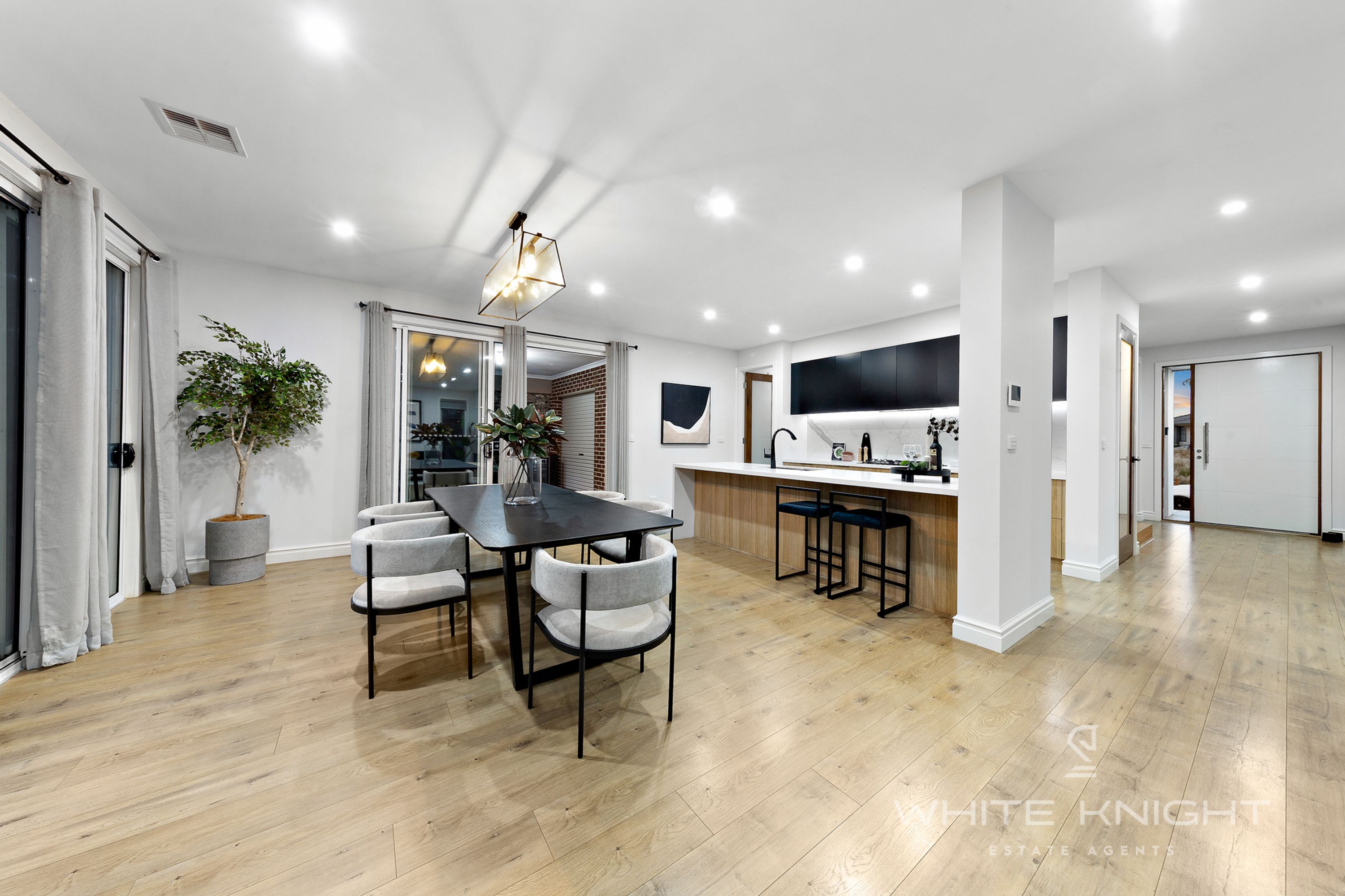 6 Zenith Court, Fraser Rise VIC 3336, Fraser Rise - Thumbnail 8