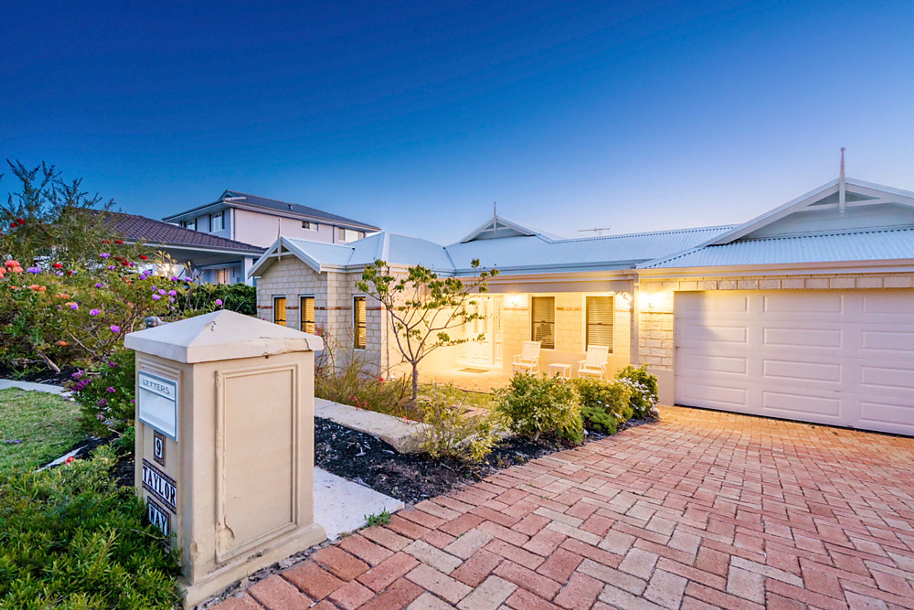 9 Taylor Way, Hillarys - Thumbnail 2