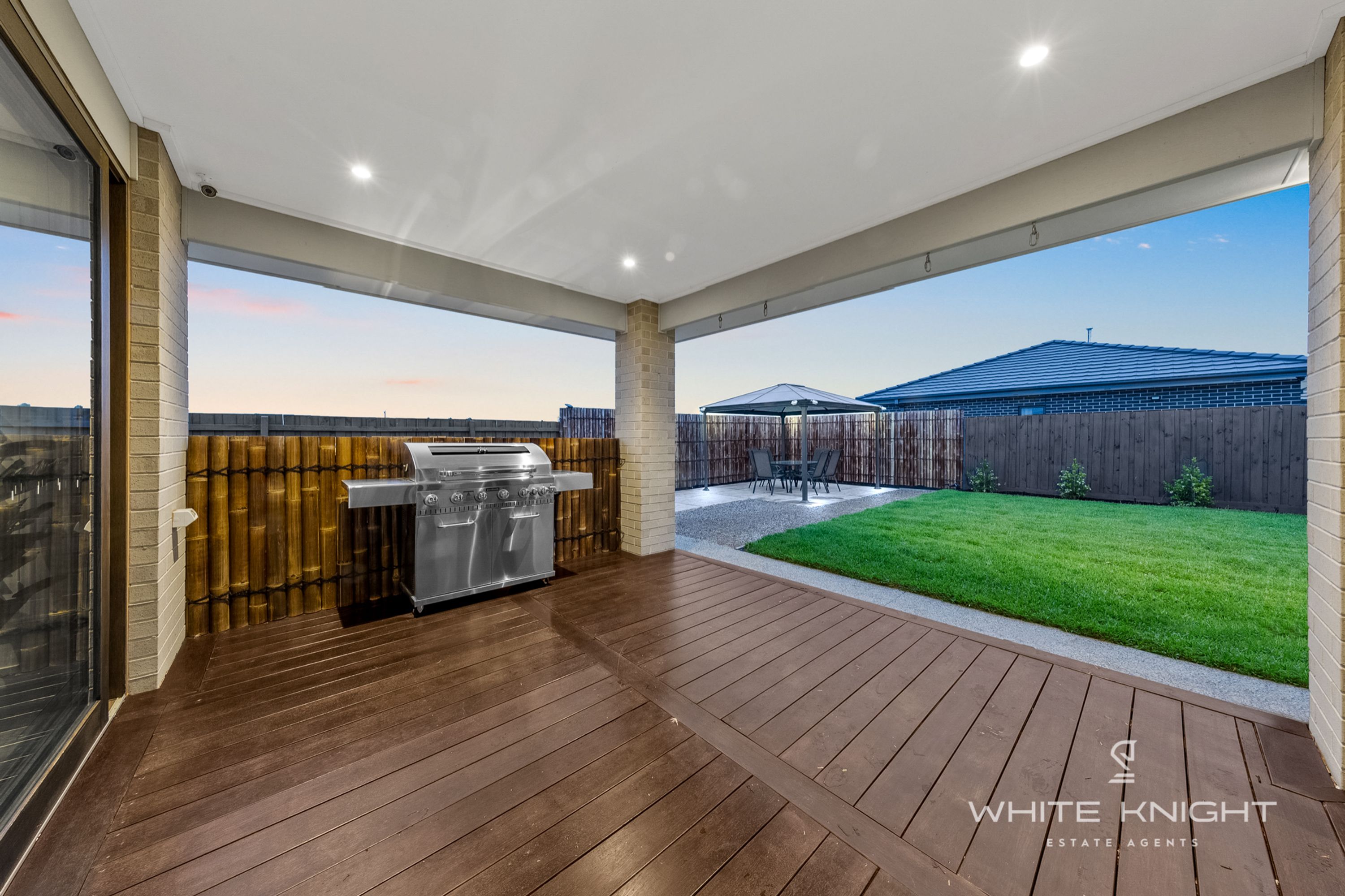 4 Cobbs Close, Aintree VIC 3336, Aintree - Thumbnail 7