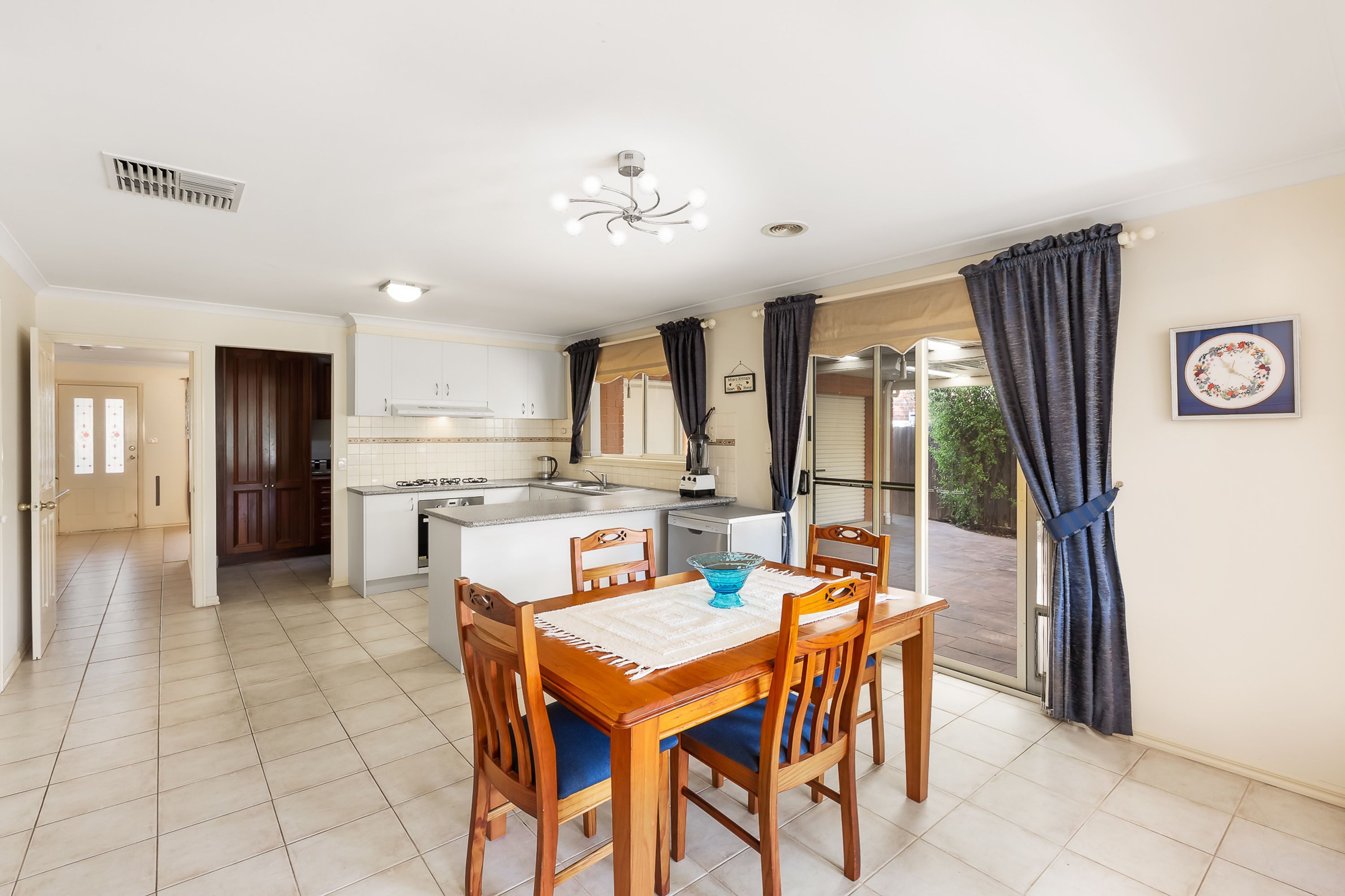 5 Egan Close, Werribee, VIC 3030, Werribee - Thumbnail 8
