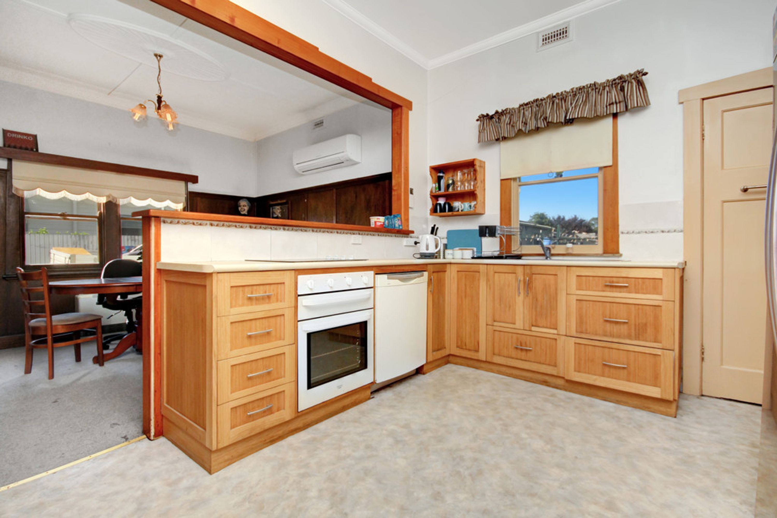 32 Railway Avenue, Horsham VIC 3400, Horsham - Thumbnail 5
